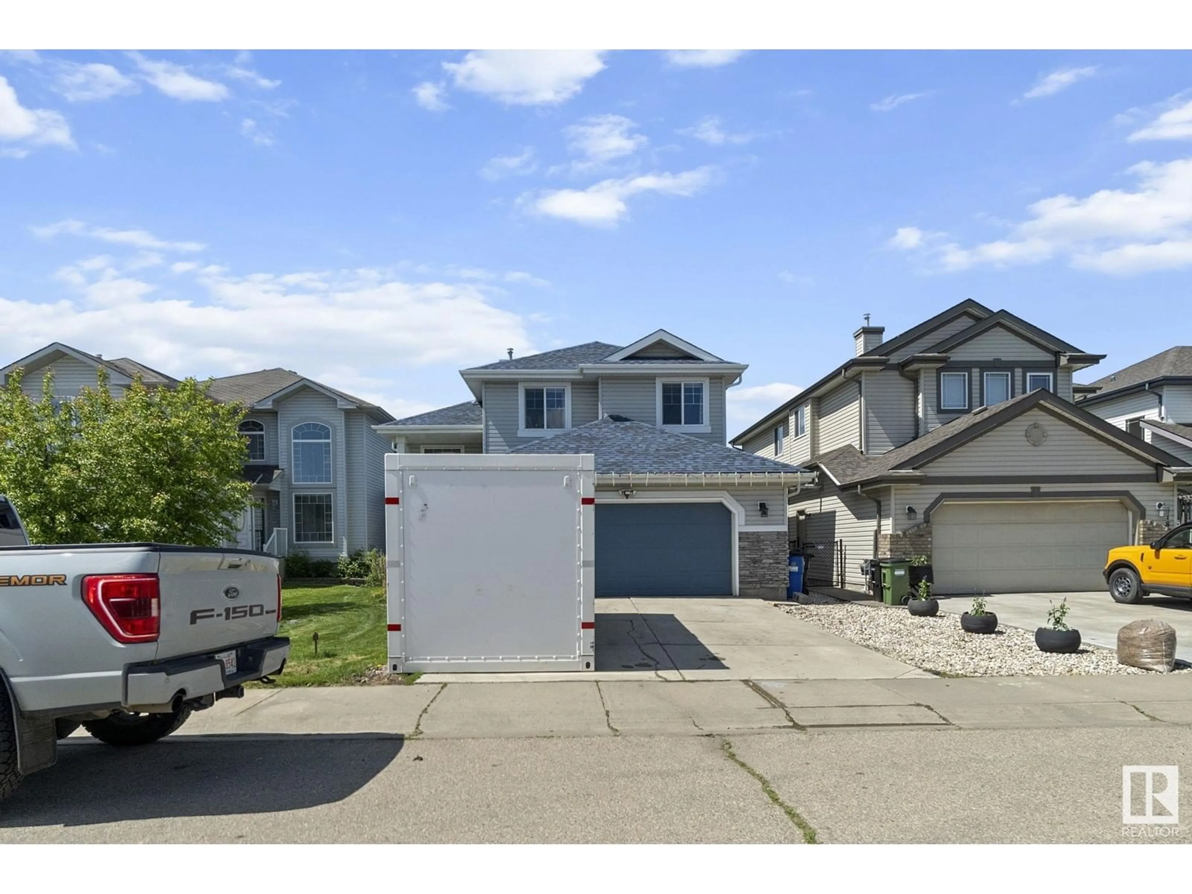 Unknown for 420 86 ST, Edmonton Alberta T6X1A3