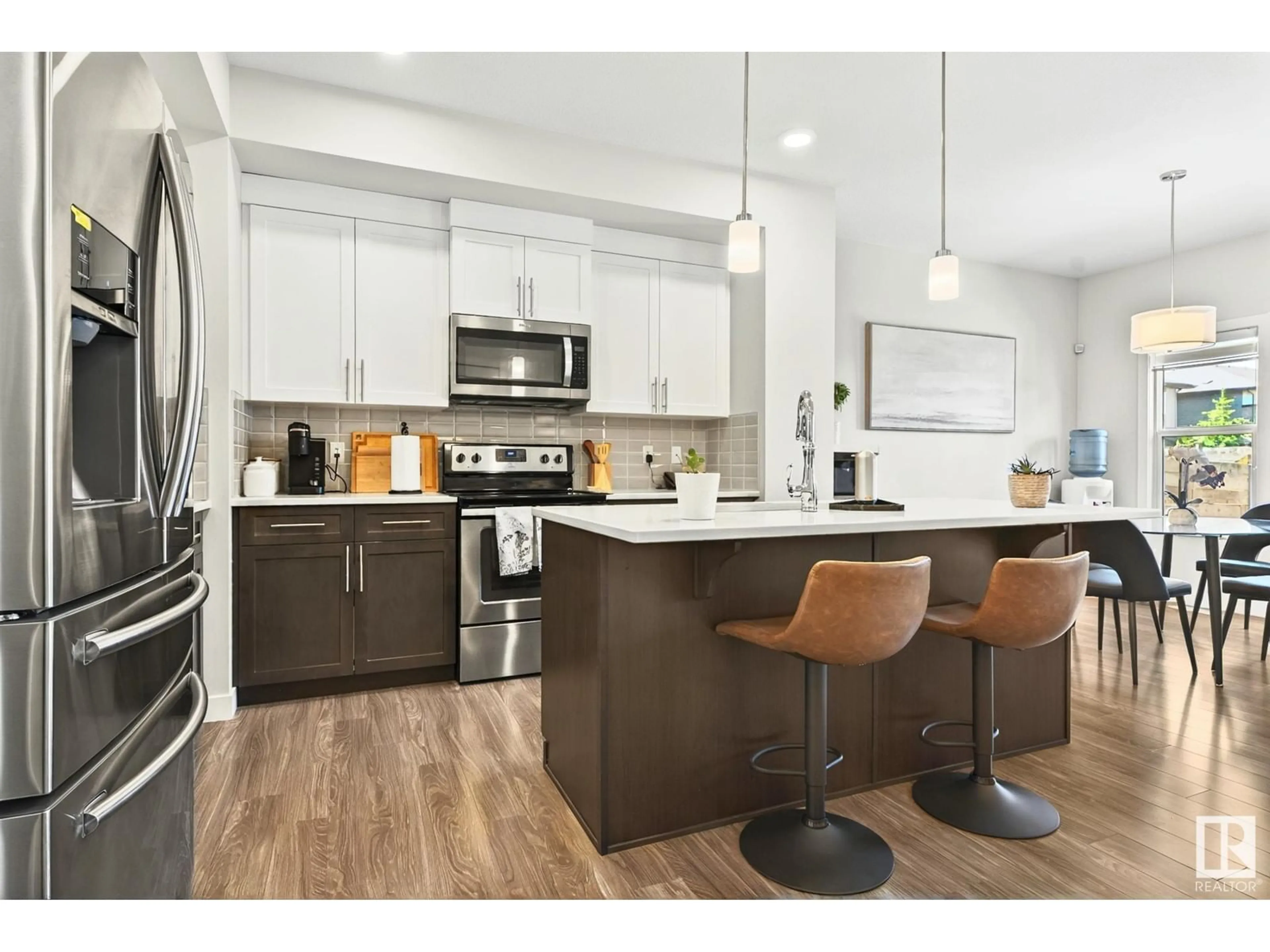 Open concept kitchen, unknown for 1813 KEENE CR, Edmonton Alberta T6W3J8