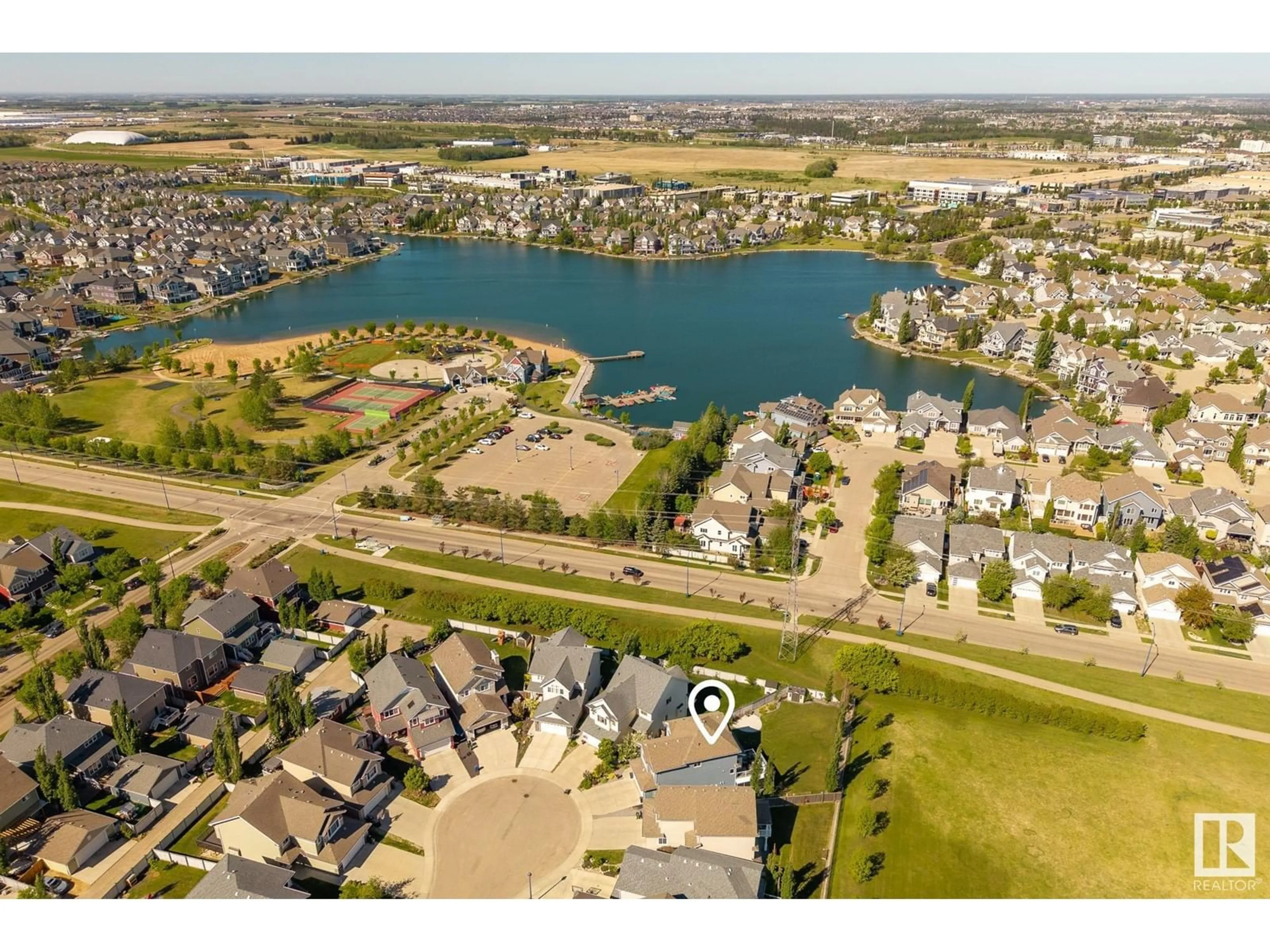 A pic from outside/outdoor area/front of a property/back of a property/a pic from drone, water/lake/river/ocean view for SW - 8532 16A AV, Edmonton Alberta T6X0H9