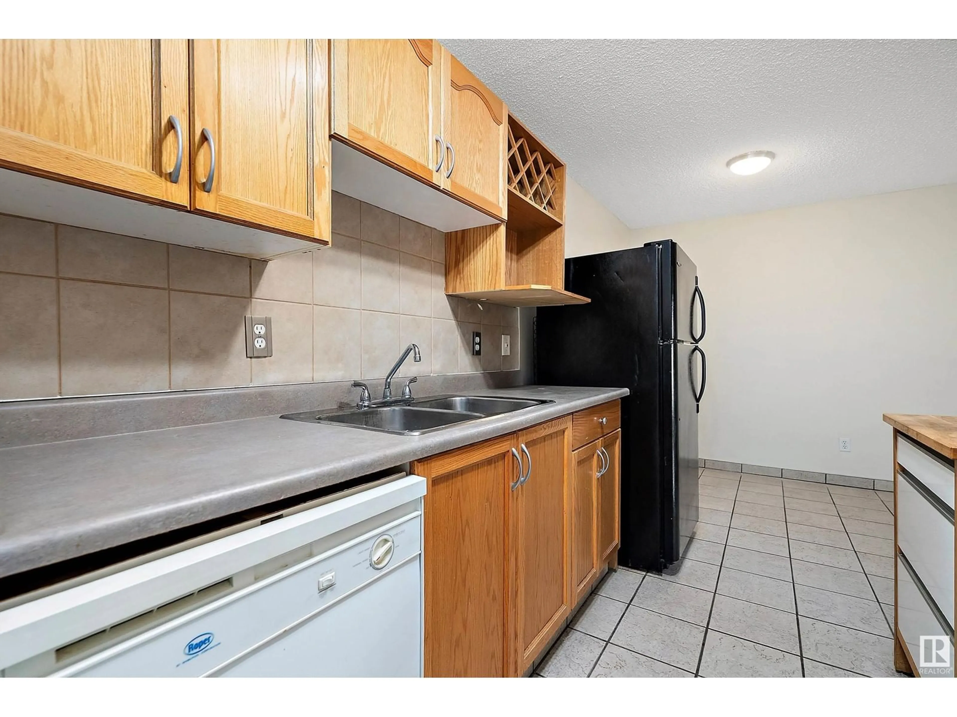 Standard kitchen, unknown for #107 - 2545 116 ST, Edmonton Alberta T6J3Z7