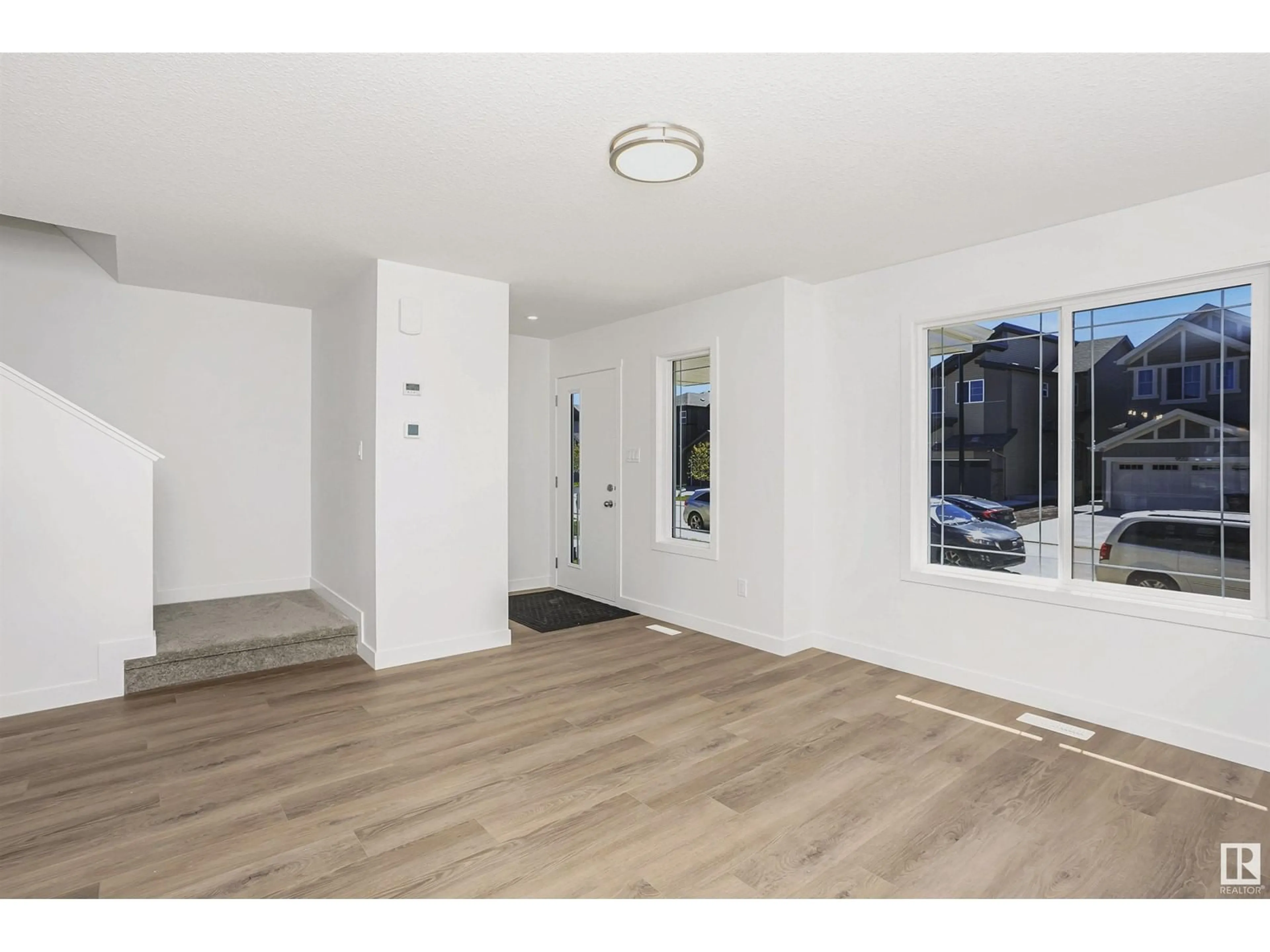 Indoor entryway for SW - 9552 CARSON BN, Edmonton Alberta T6W5H6