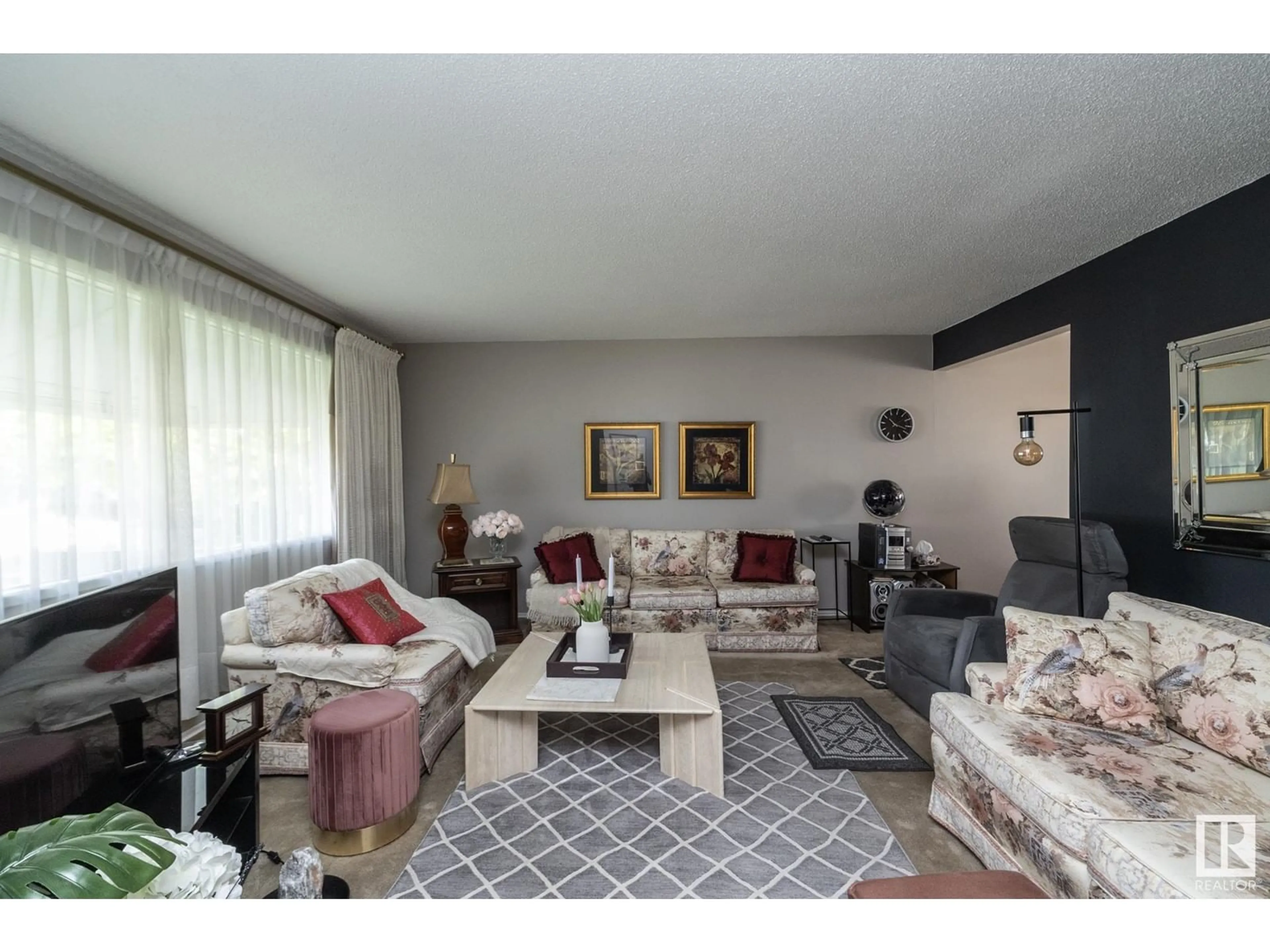 Living room with furniture, unknown for NW - 8607 176 ST, Edmonton Alberta T5T0M7