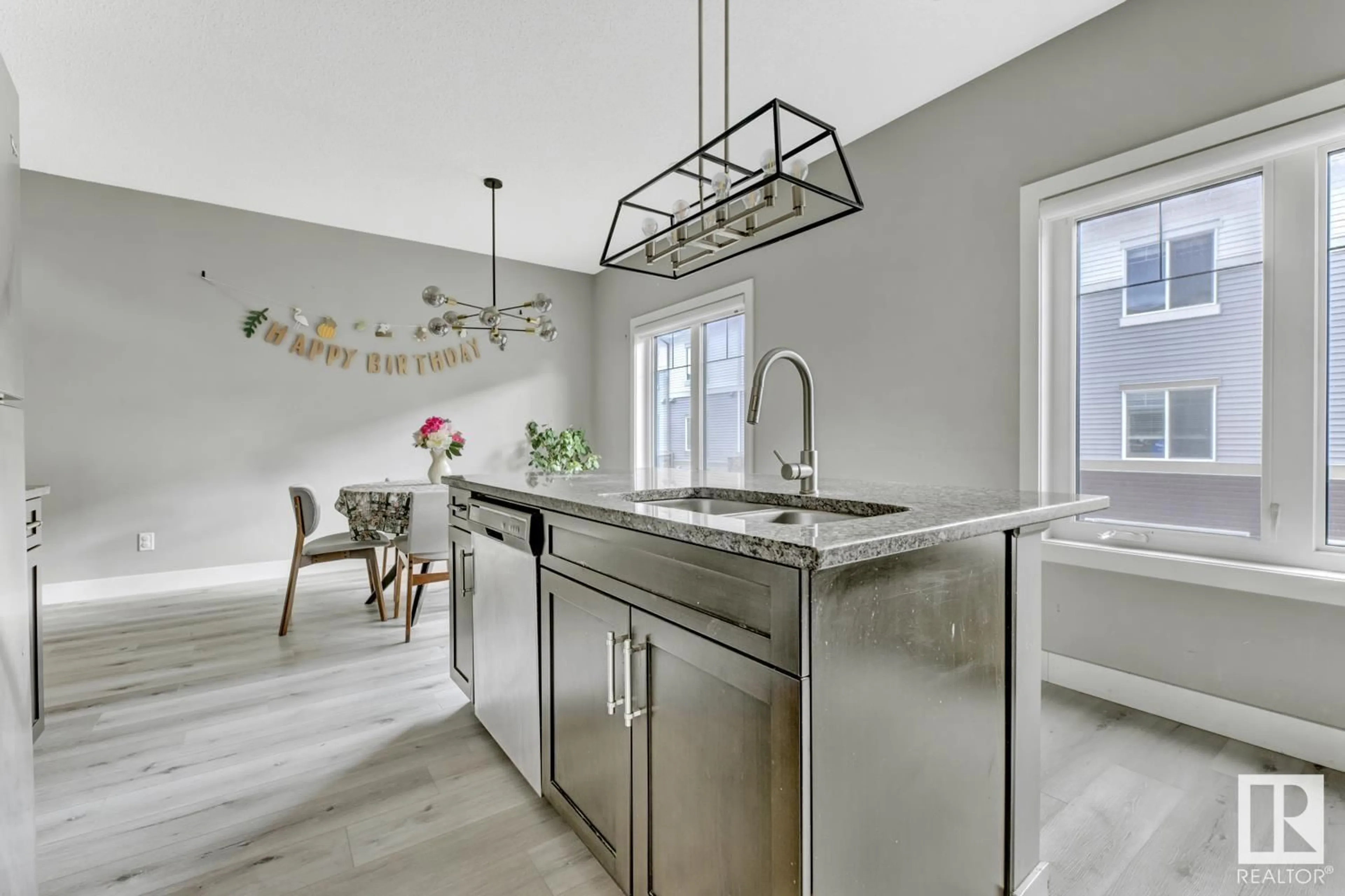 Open concept kitchen, unknown for #99 - 804 WELSH DR, Edmonton Alberta T6X1Y8