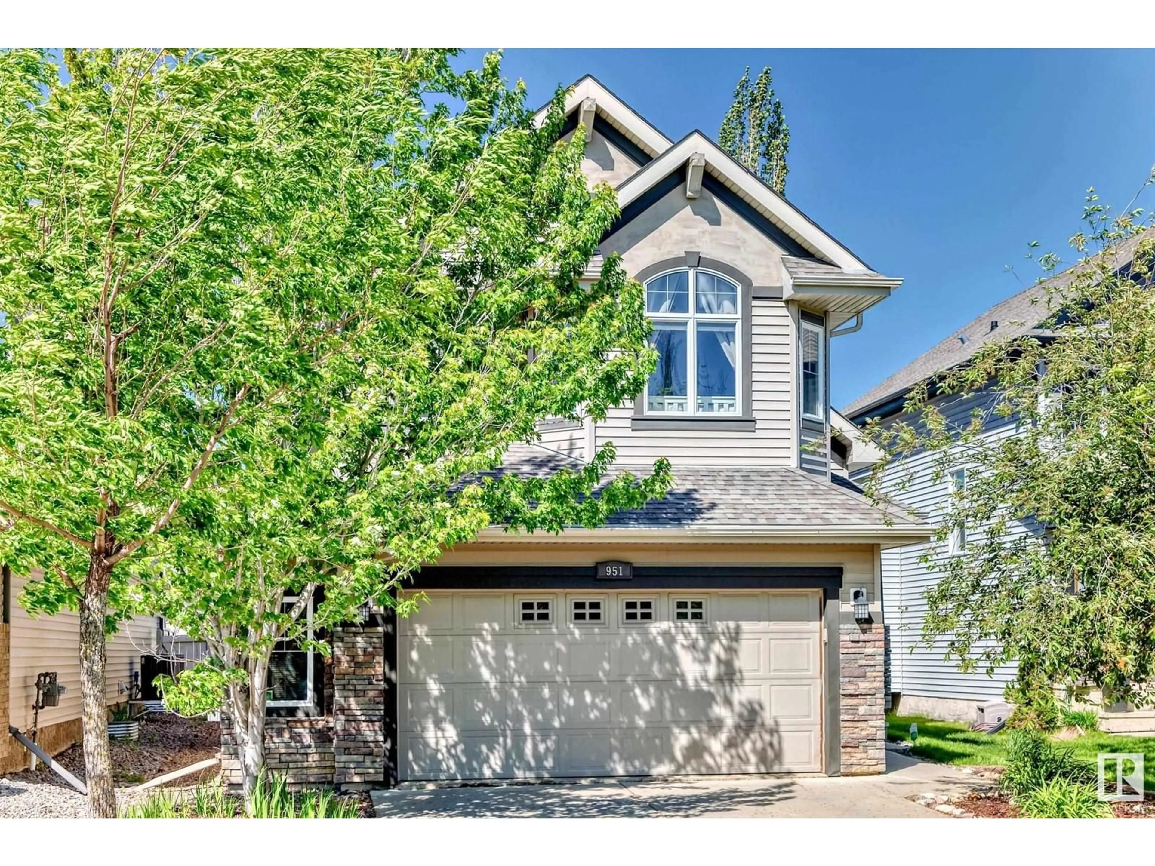 Unknown for NW - 951 CHAHLEY CR, Edmonton Alberta T6M0C8