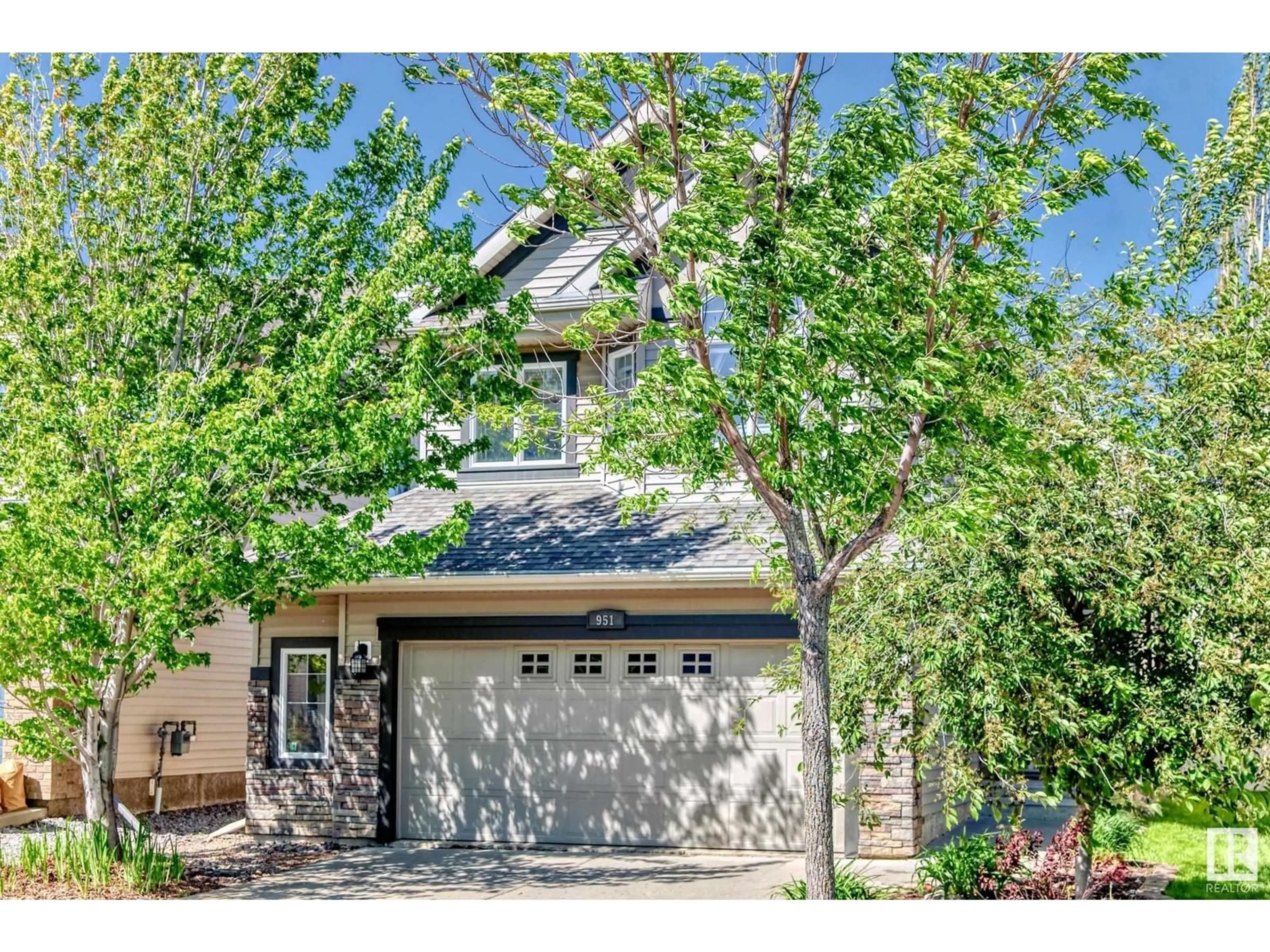 Unknown for NW - 951 CHAHLEY CR, Edmonton Alberta T6M0C8