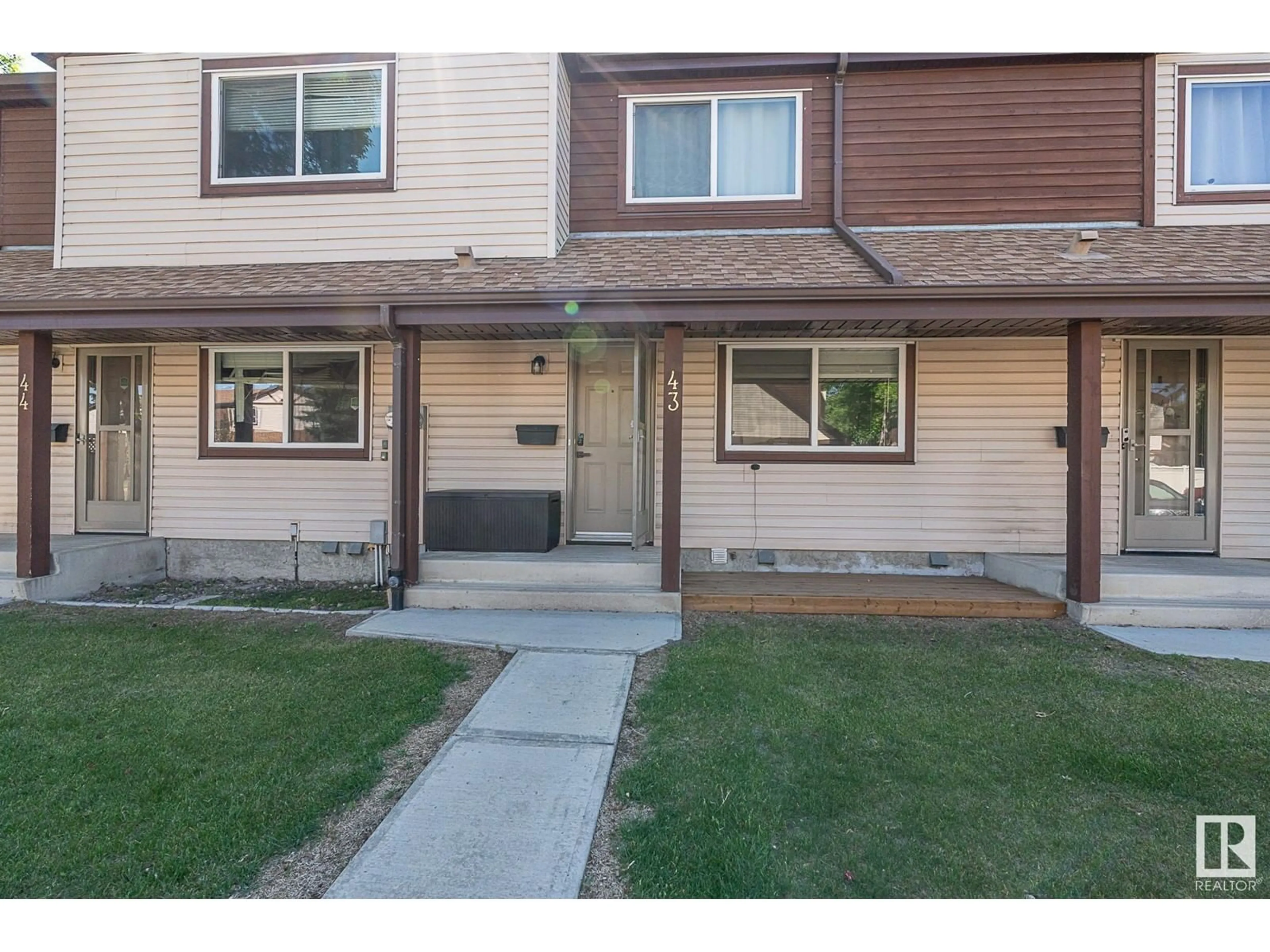 Unknown for #43 - 13833 30 ST, Edmonton Alberta T5Y2B2