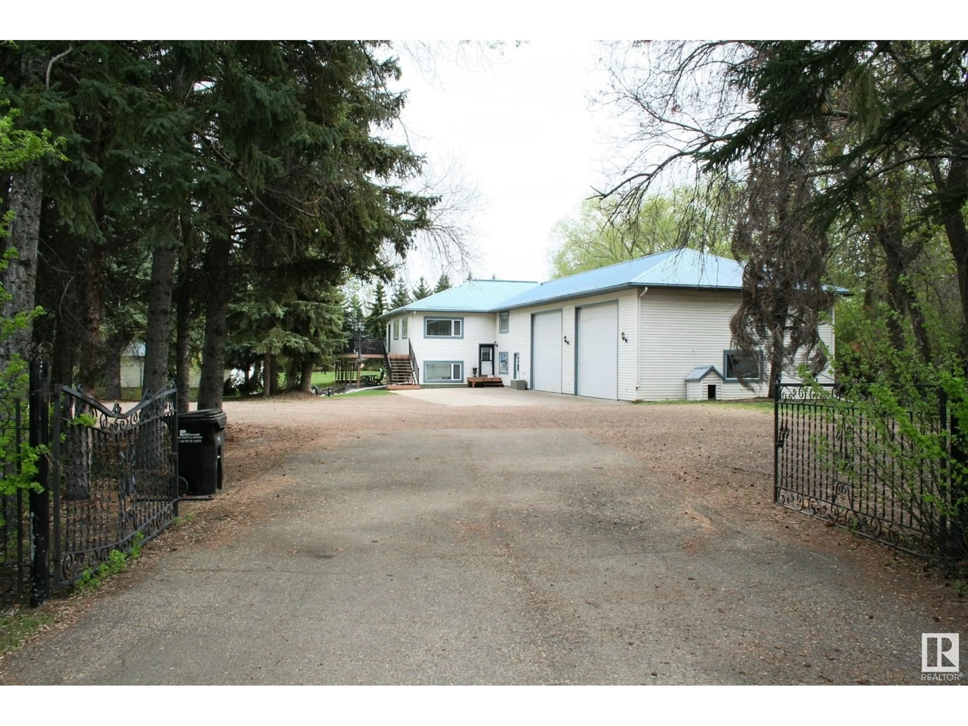 Unknown for 52551 RGE ROAD 225, Rural Strathcona County Alberta T8A4R9
