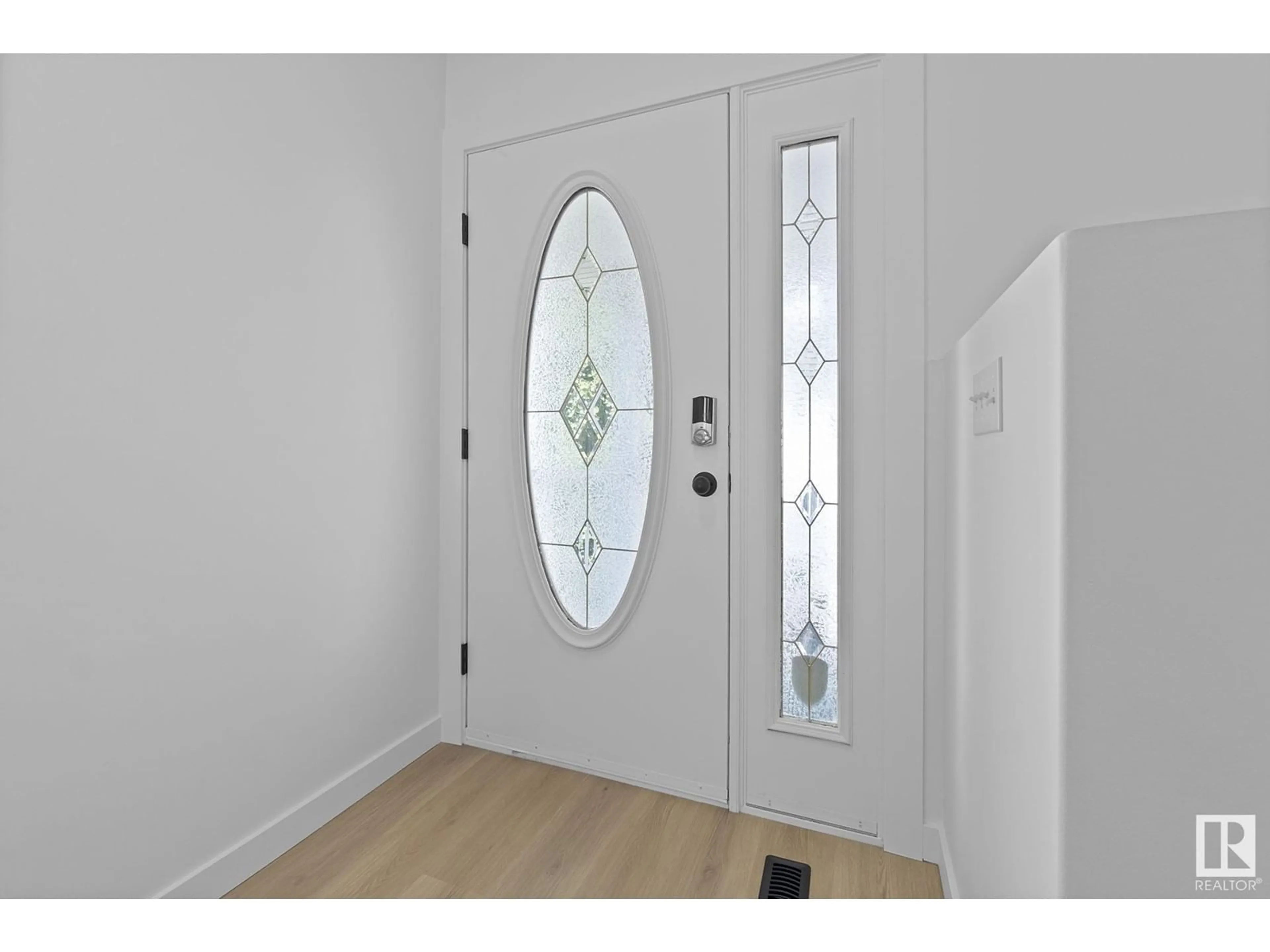 Indoor entryway for NW - 8351 160 AV, Edmonton Alberta T5Z3G9