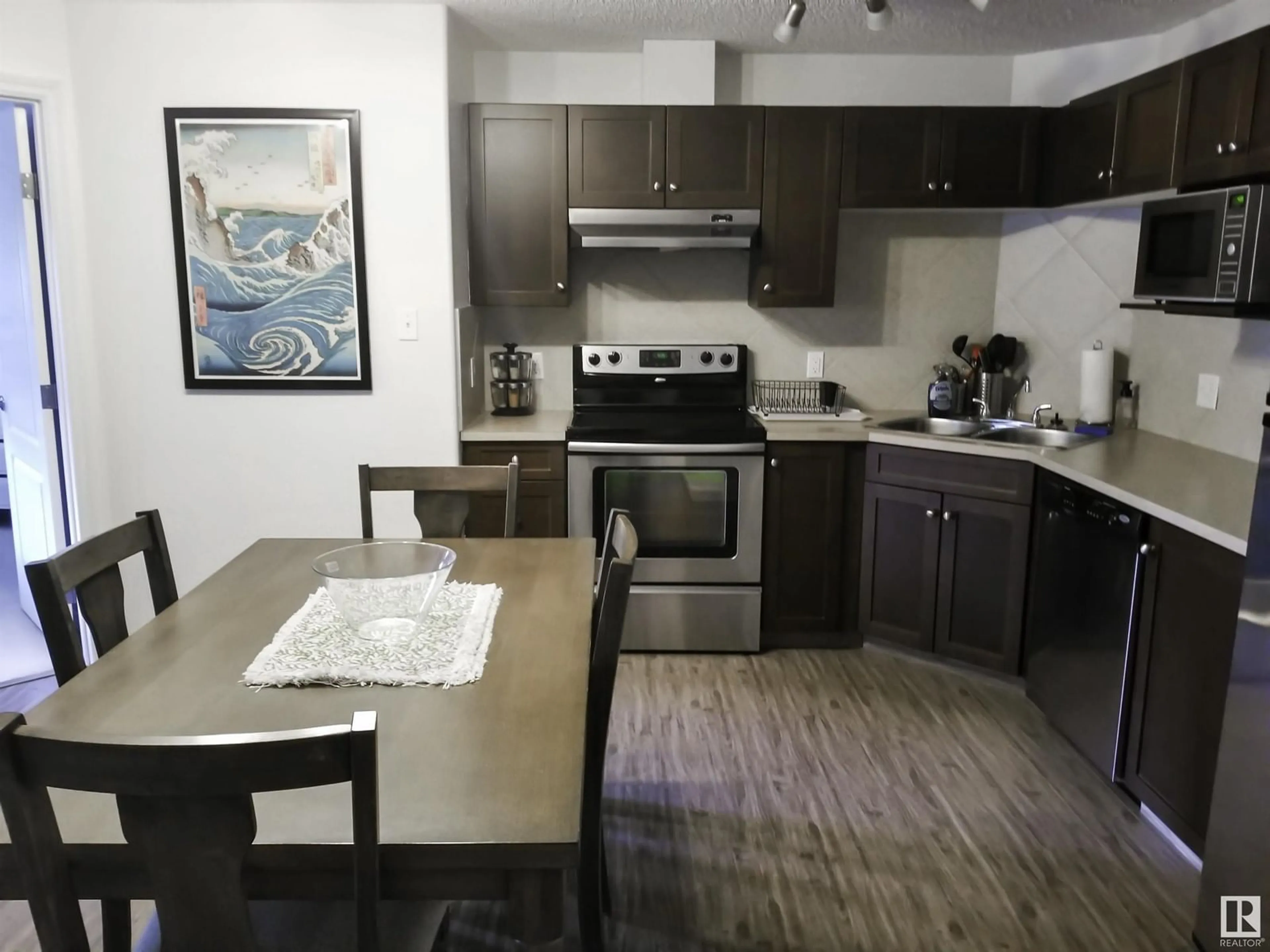 Standard kitchen, wood/laminate floor for 9363 NW - 1332 SIMPSON DR, Edmonton Alberta T6R0N2