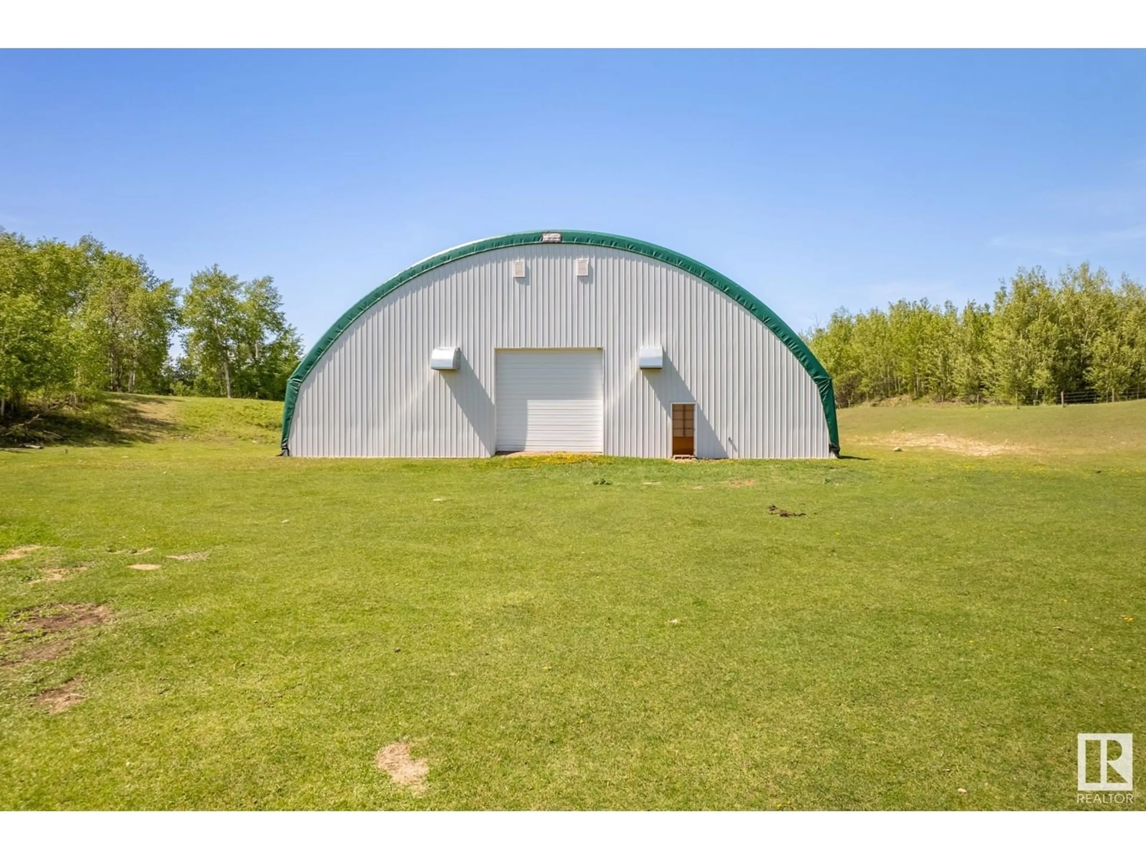 Shed for 51030 RGE ROAD 203, Rural Strathcona County Alberta T8G1E4