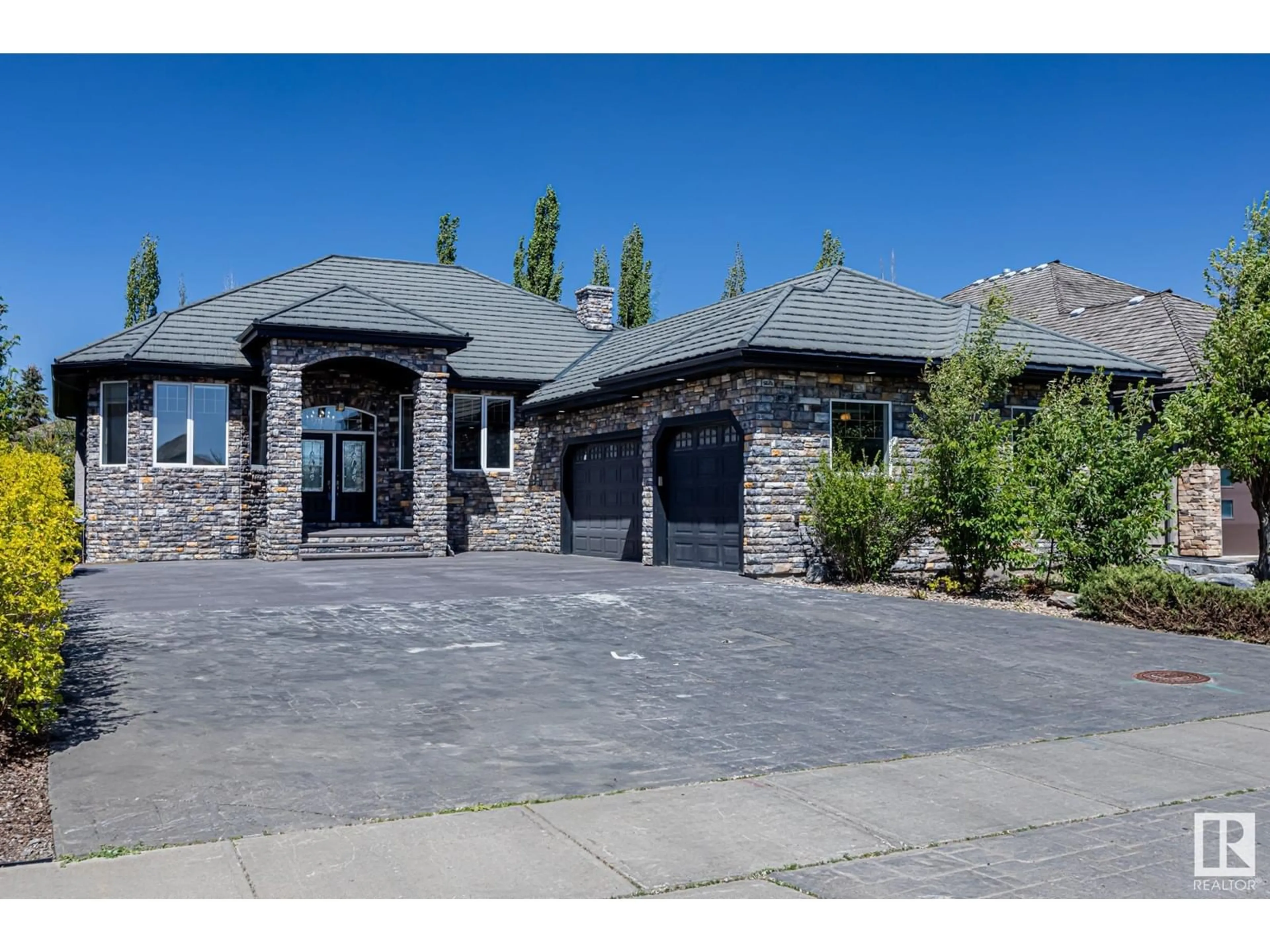 Home with brick exterior material, street for 264 KINGSWOOD BV, St. Albert Alberta T8N1B9