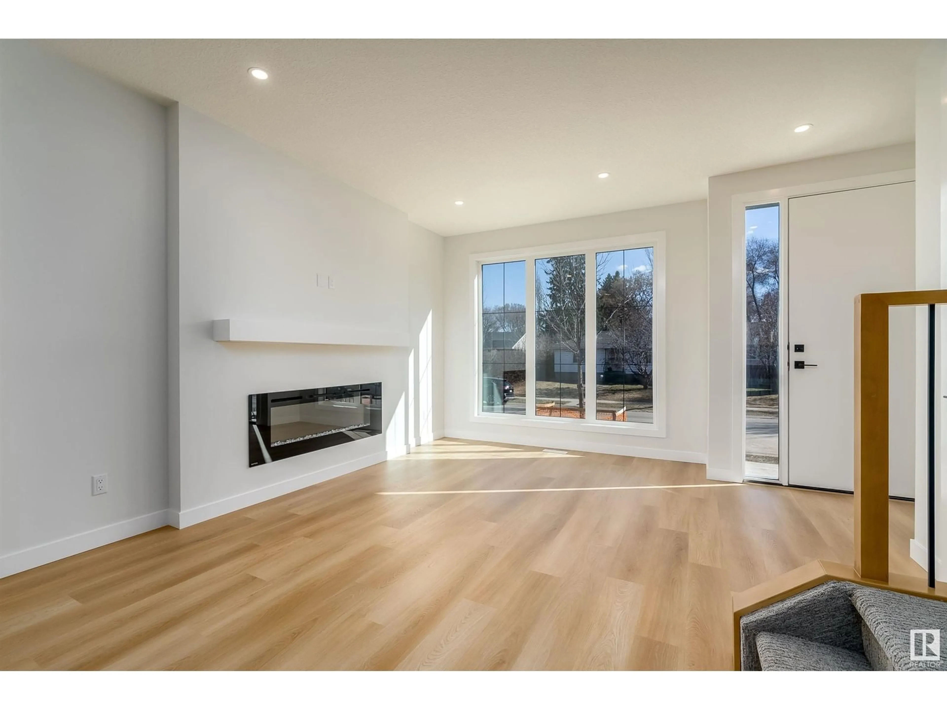 Unknown for 9540 148 ST, Edmonton Alberta T5N3E4