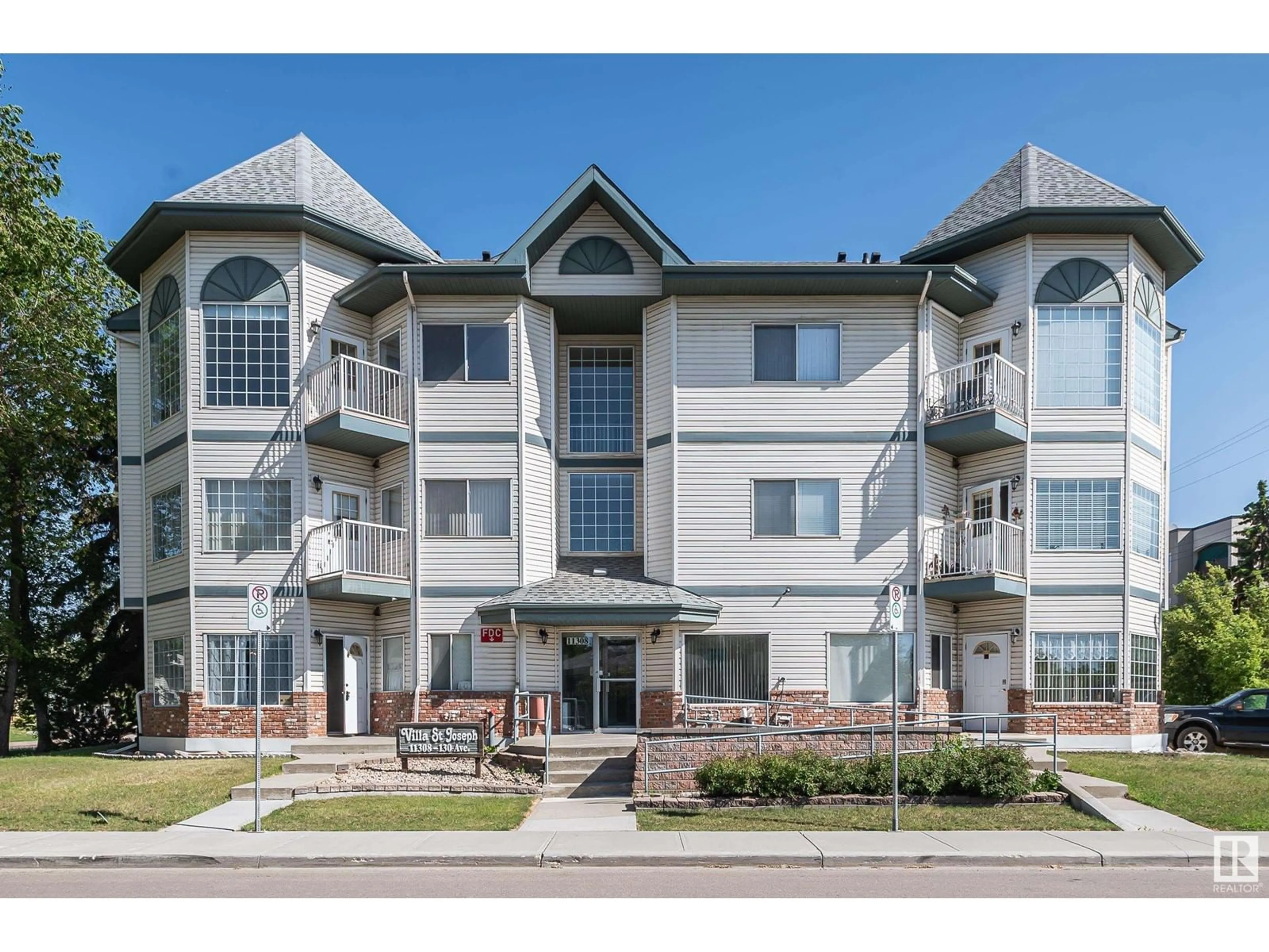 Unknown for #101 - 11308 130 AV, Edmonton Alberta T5E6L2