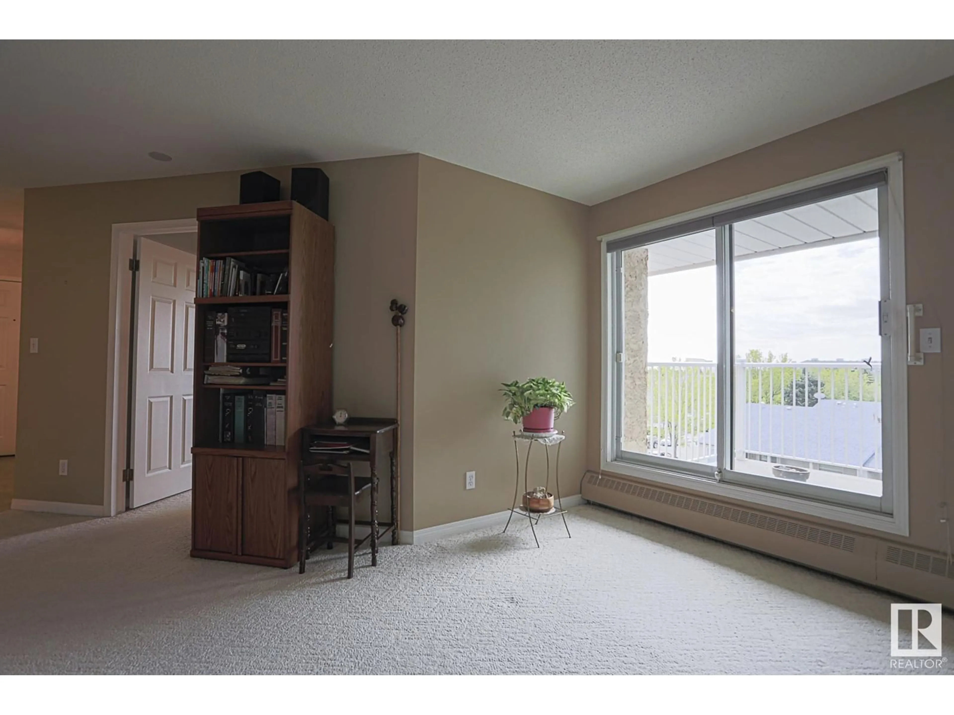 A pic of a room for 9760 - 408 176 ST, Edmonton Alberta T5T5Z5