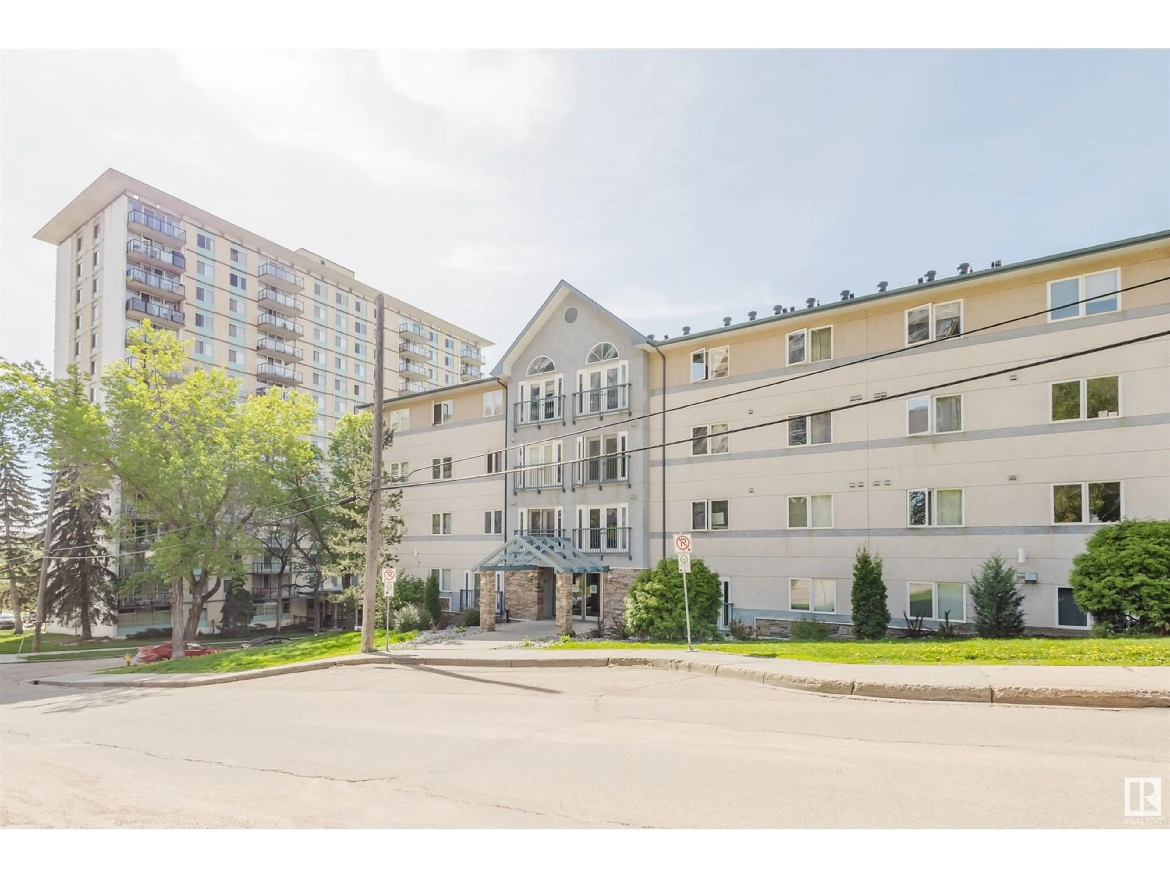 Unknown for #3 - 10403 98 AV, Edmonton Alberta T5K2Y5