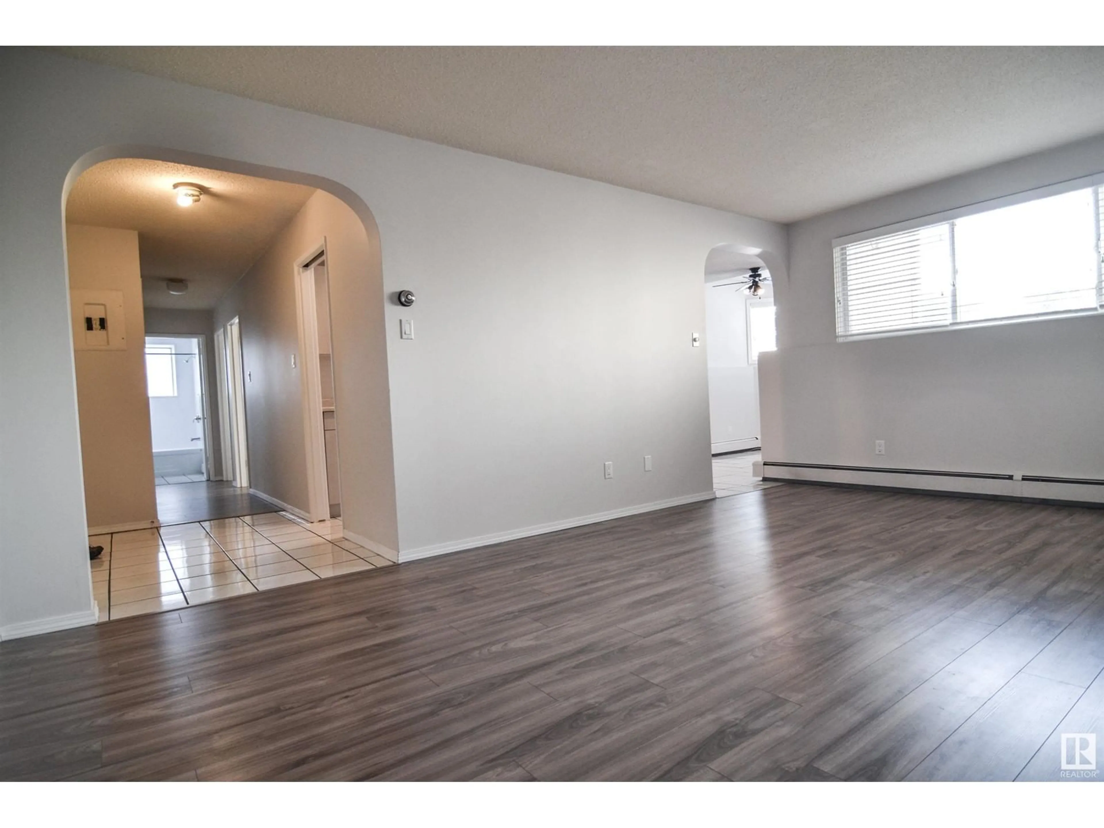 A pic of a room for #103 - 11460 40 AV NW, Edmonton Alberta T6J0R5
