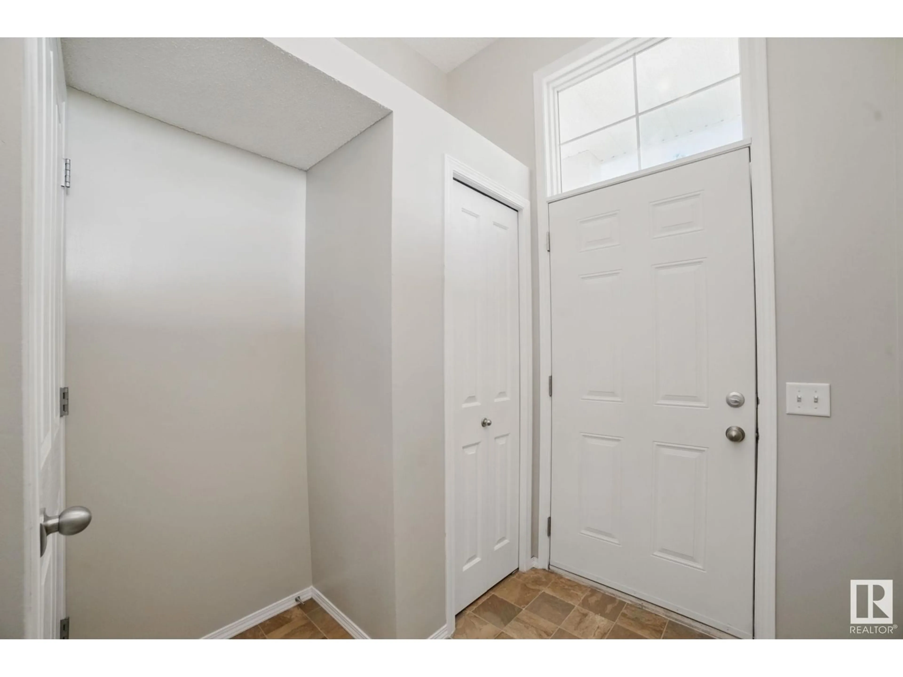 Indoor entryway for #6 - 3075 TRELLE CR, Edmonton Alberta T6R3V5