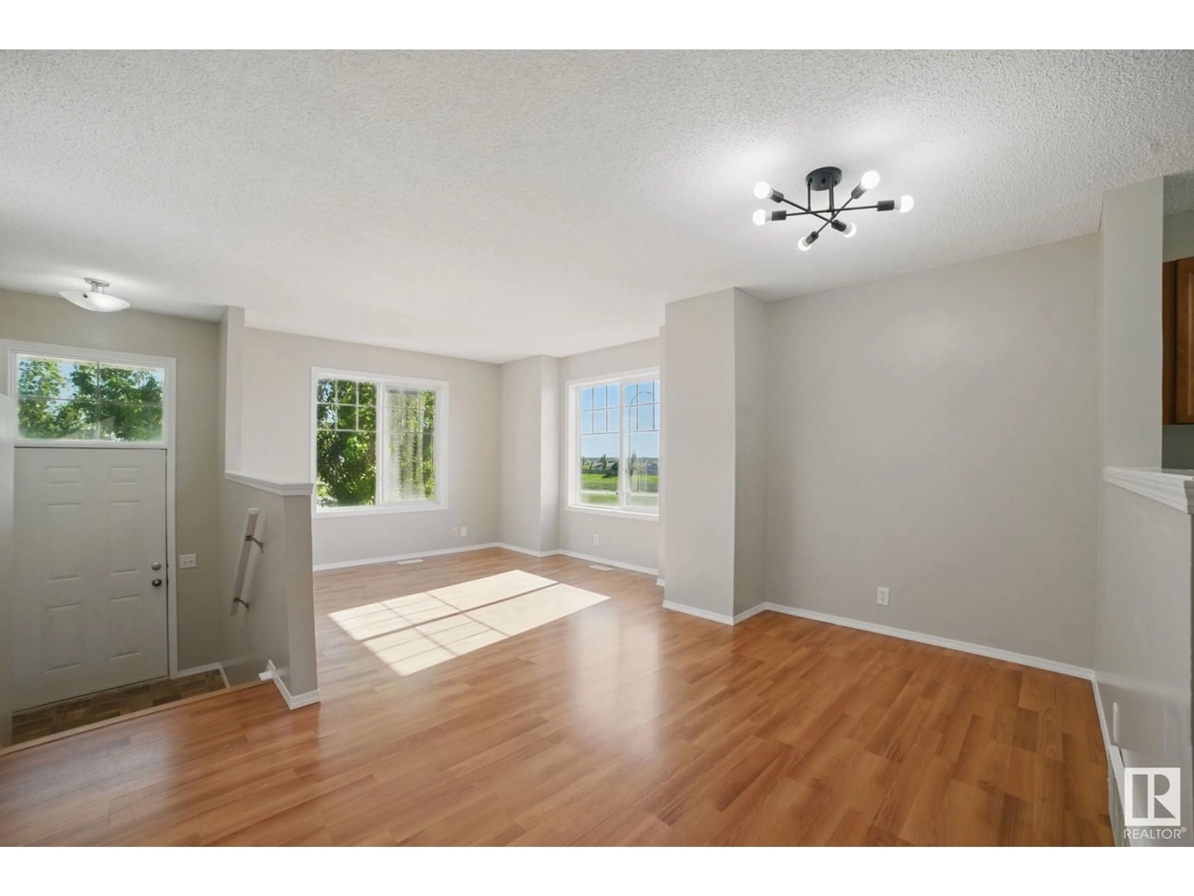A pic of a room for #6 - 3075 TRELLE CR, Edmonton Alberta T6R3V5