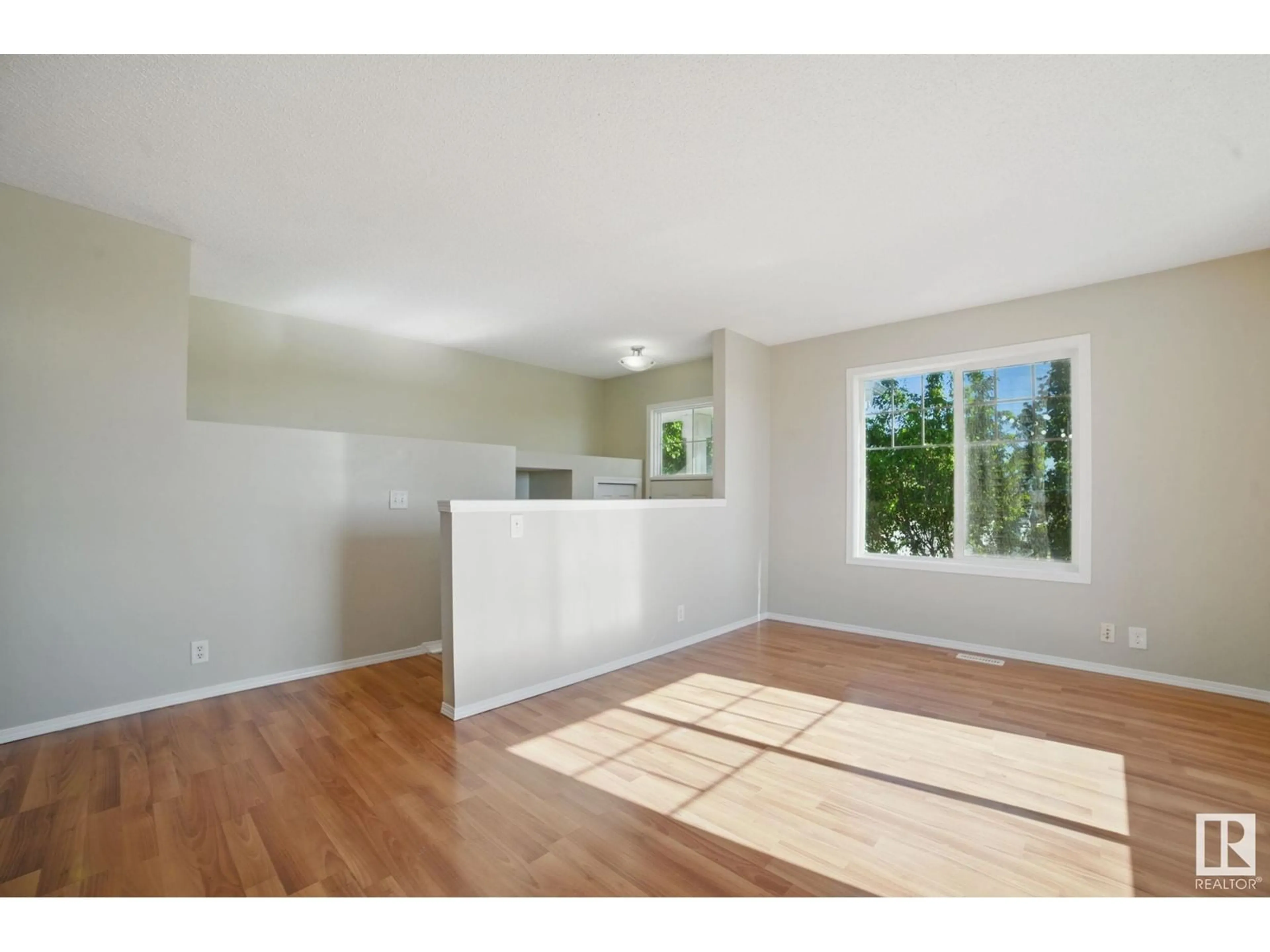 A pic of a room for #6 - 3075 TRELLE CR, Edmonton Alberta T6R3V5