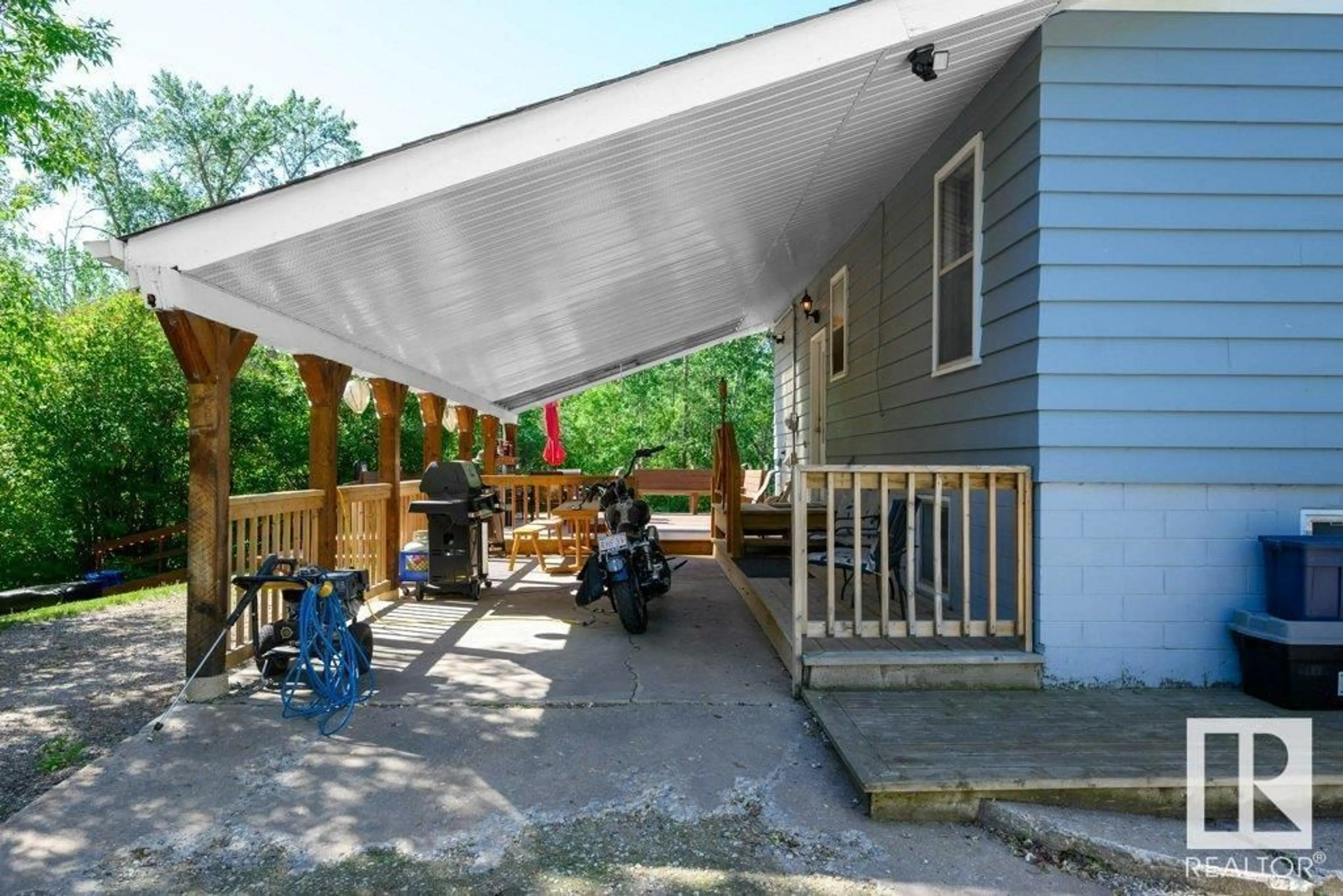 Patio, street for 22560 - 62 WYE RD, Rural Strathcona County Alberta T8A4T6