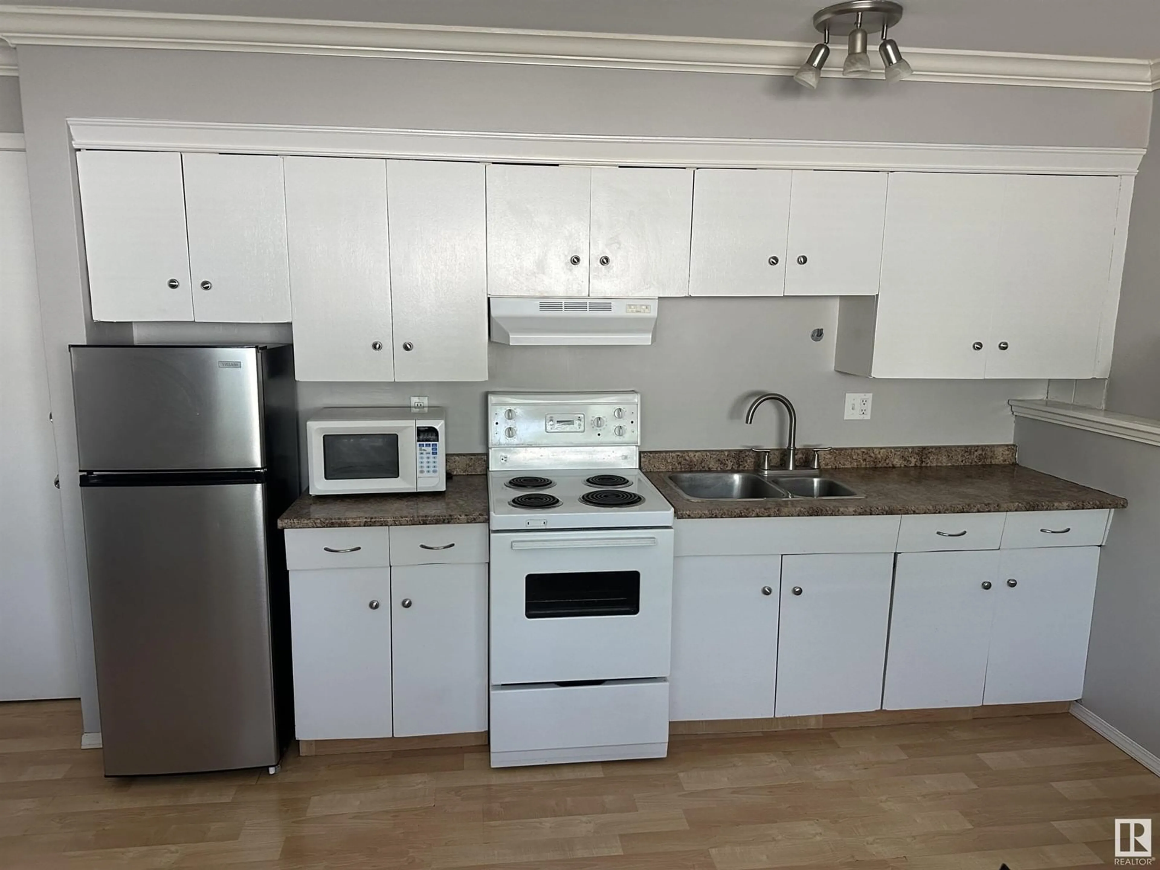 Standard kitchen, wood/laminate floor for #2 - 8304 107 ST, Edmonton Alberta T6E4K7