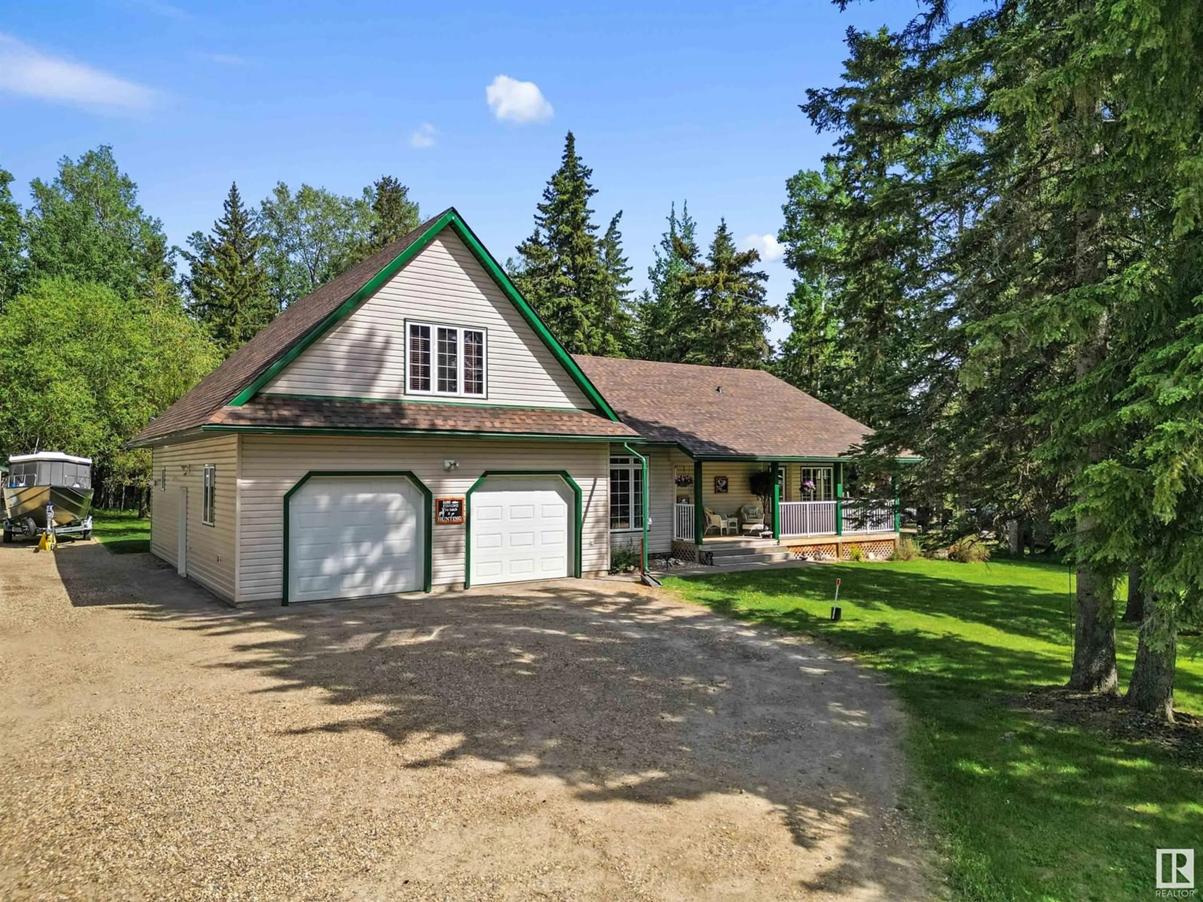 A pic from outside/outdoor area/front of a property/back of a property/a pic from drone, unknown for 53 TWP ROAD 462, Rural Wetaskiwin County Alberta T0C0T0