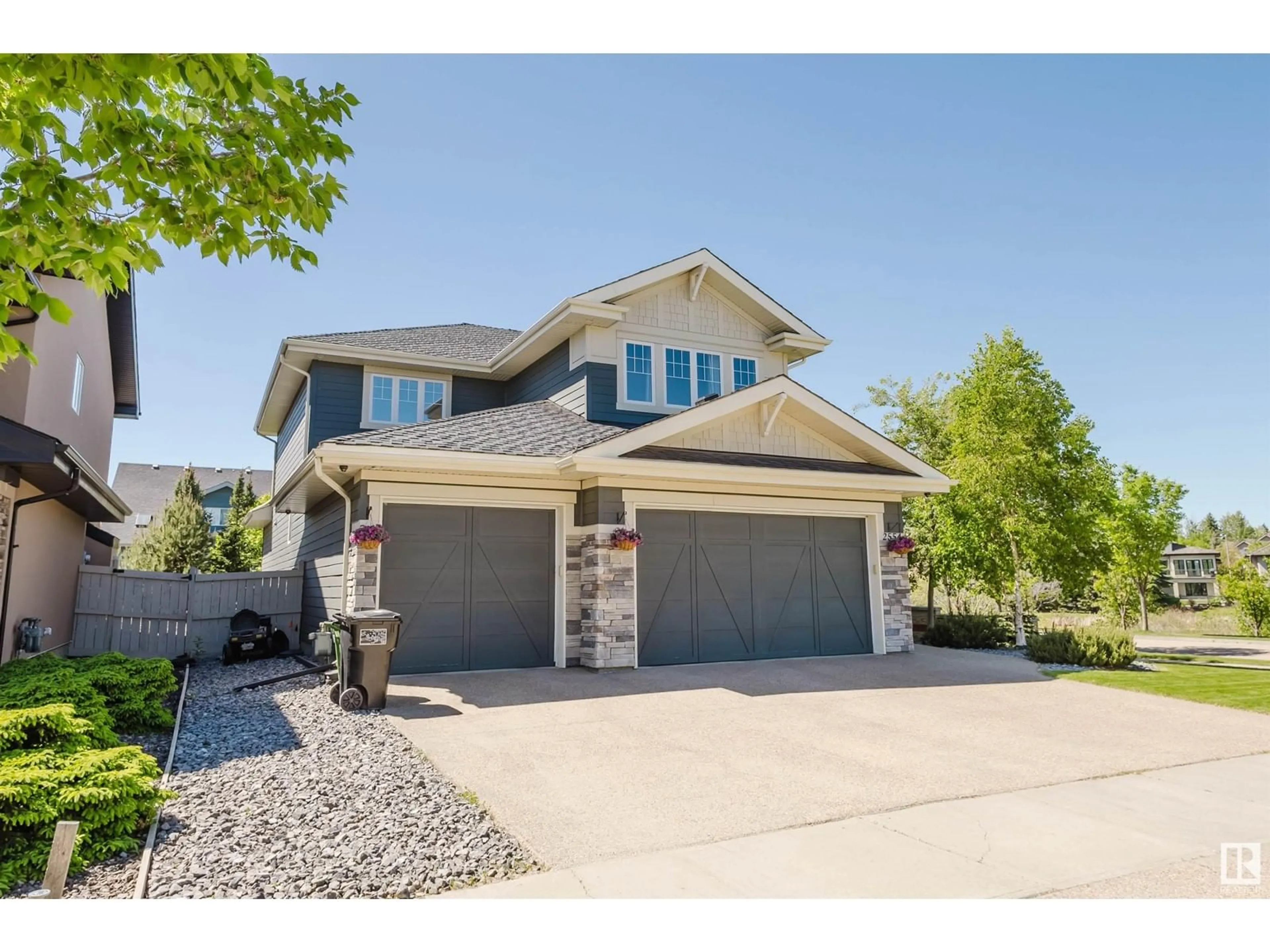 Home with vinyl exterior material, street for LD NW - 2554 CAMERON RAVINE LANDING, Edmonton Alberta T6M0L2