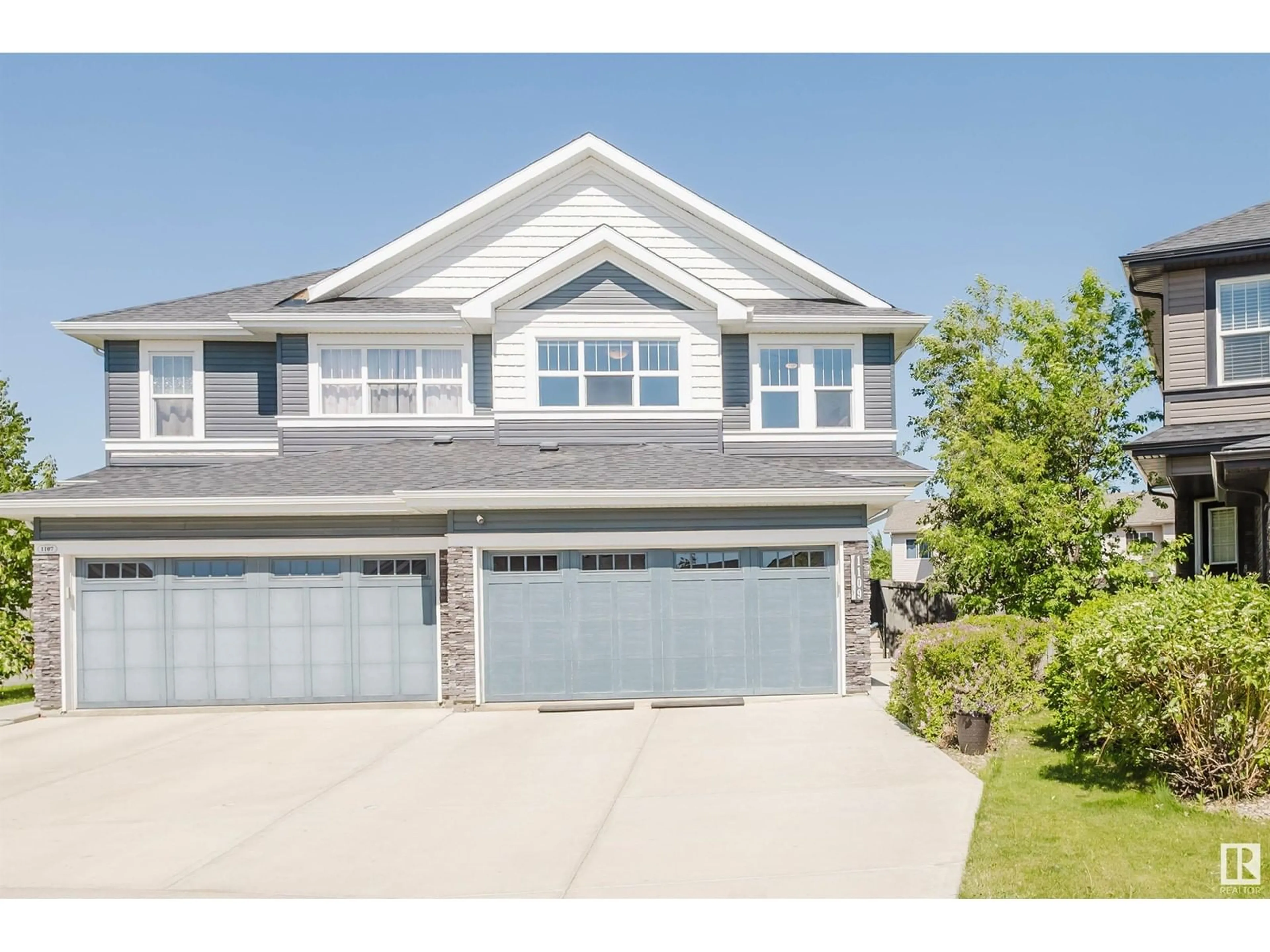 Home with vinyl exterior material, unknown for SW - 1109 176 ST, Edmonton Alberta T6W2B7