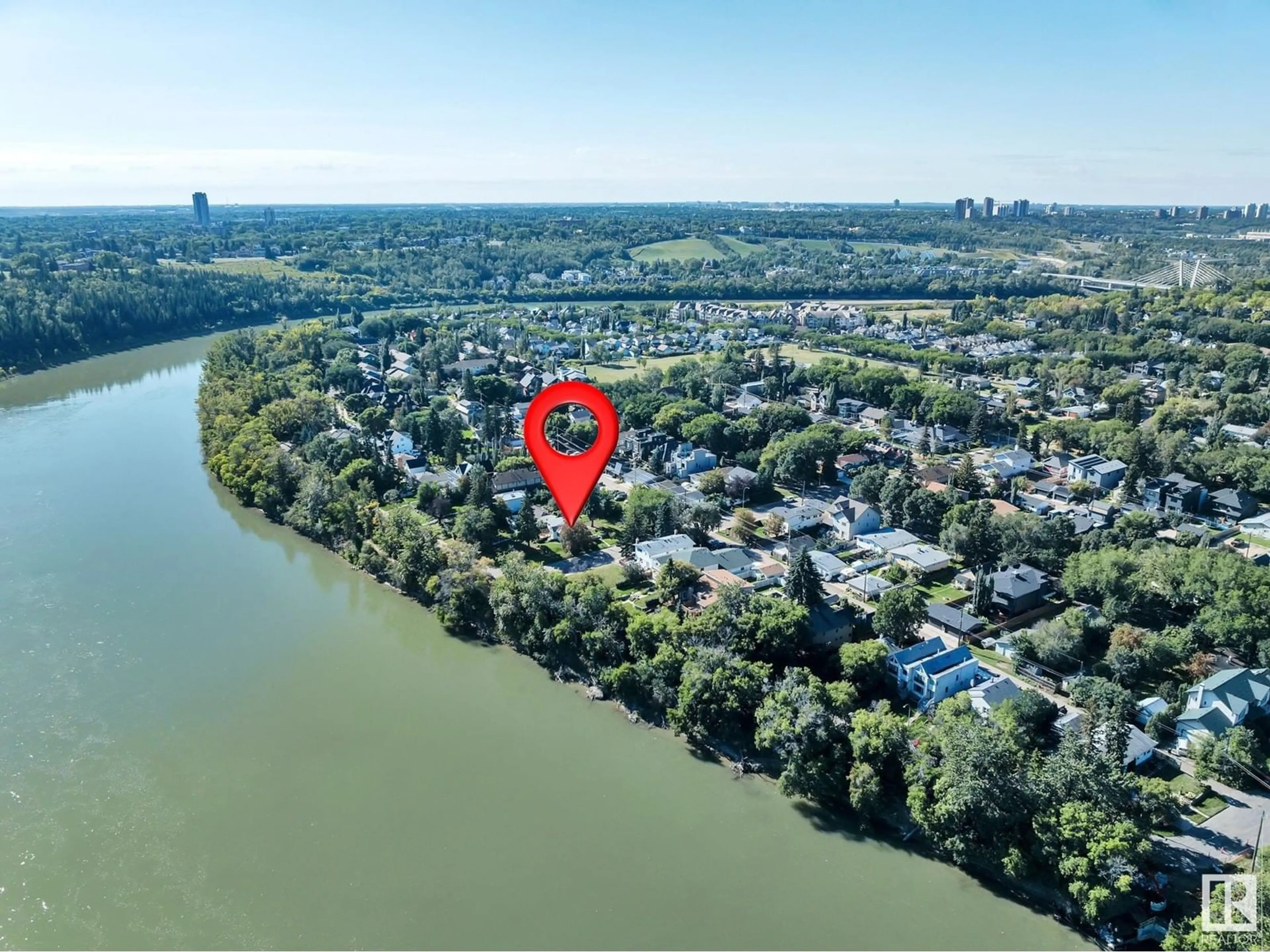 A pic from outside/outdoor area/front of a property/back of a property/a pic from drone, water/lake/river/ocean view for NW - 10148 87 ST, Edmonton Alberta T5H1N4