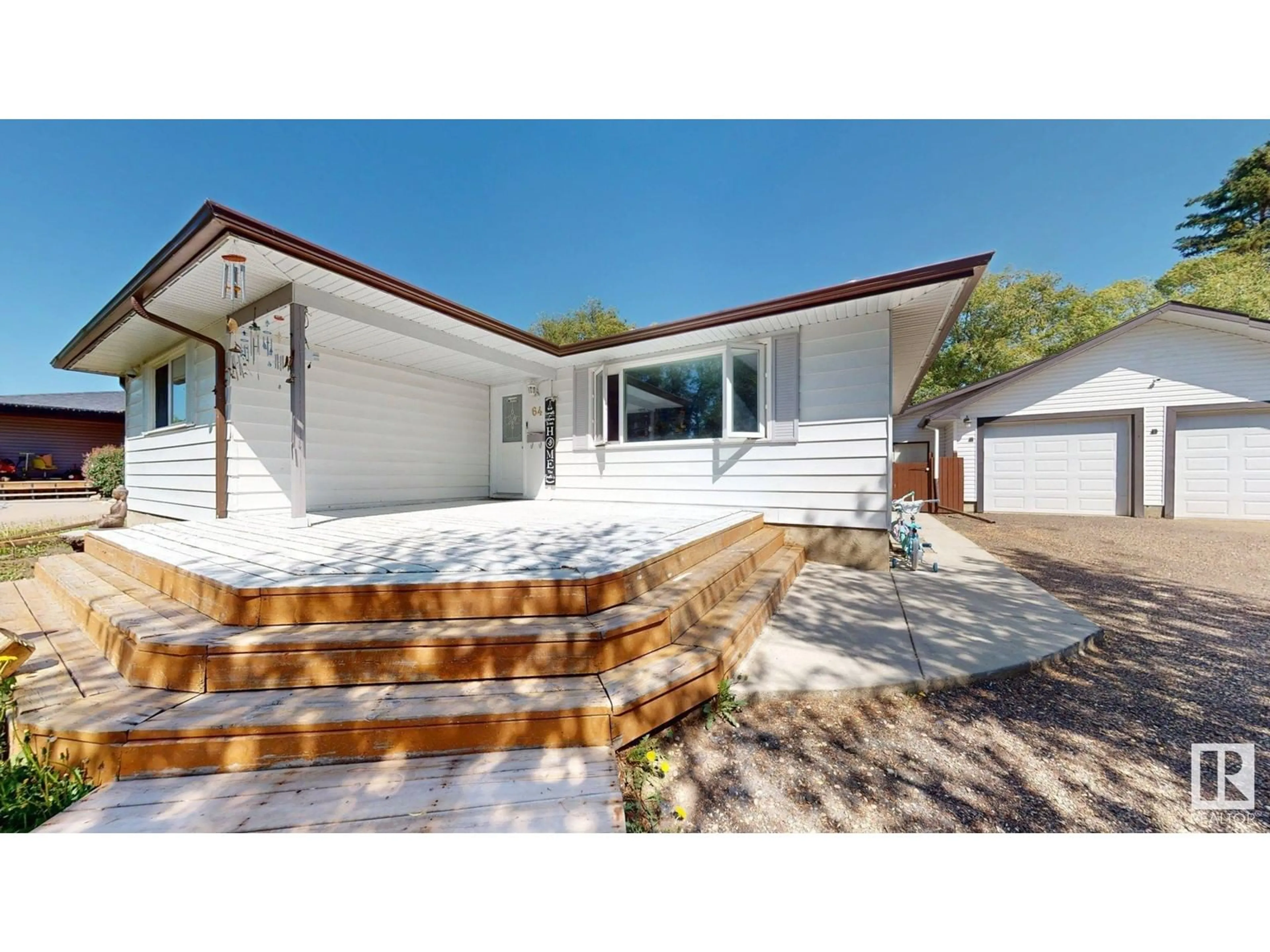 Home with vinyl exterior material, street for 64 ASPEN CR, St. Albert Alberta T8N2L8