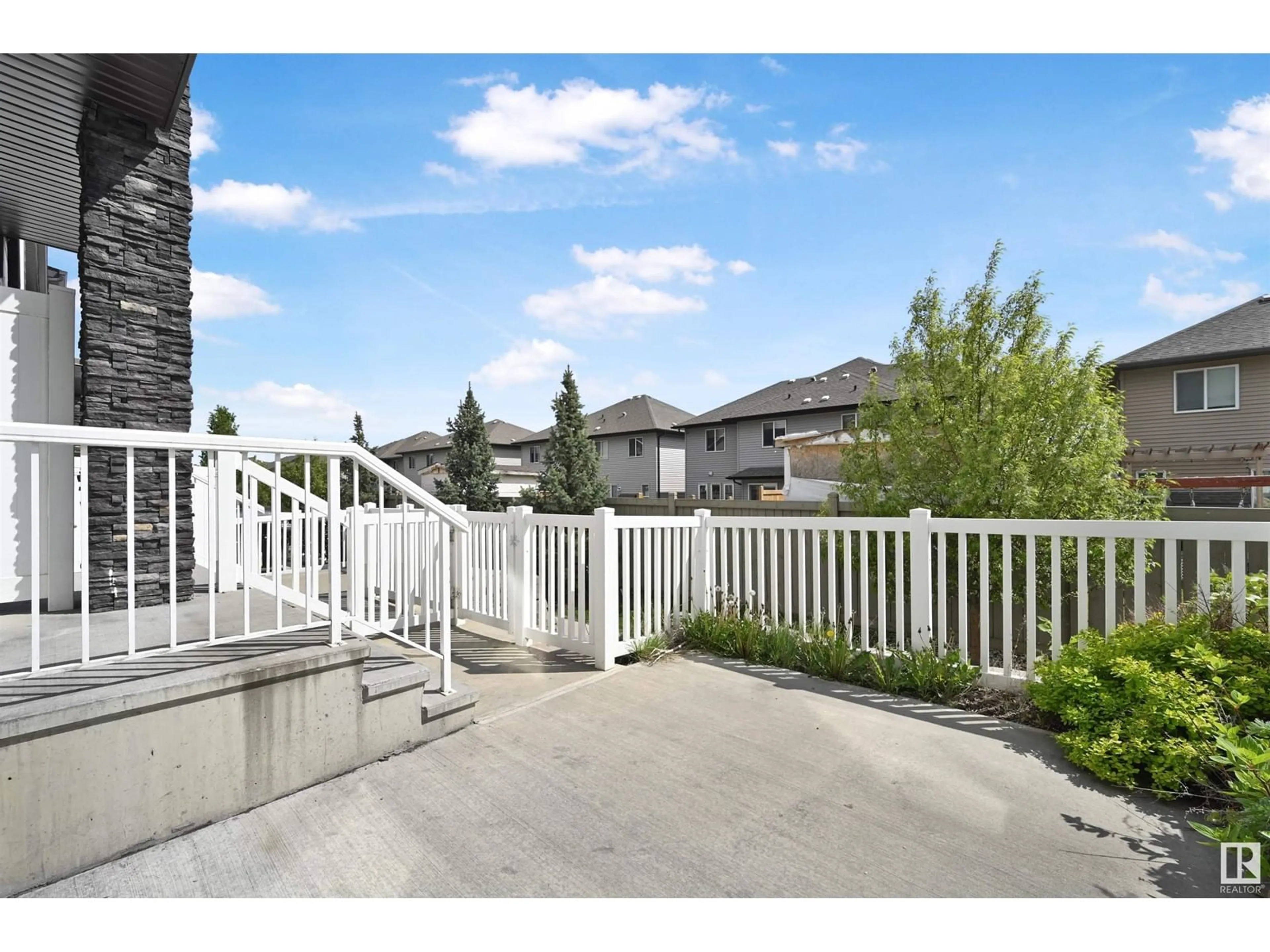 Patio, unknown for #3 - 2215 24 ST, Edmonton Alberta T6T1A6
