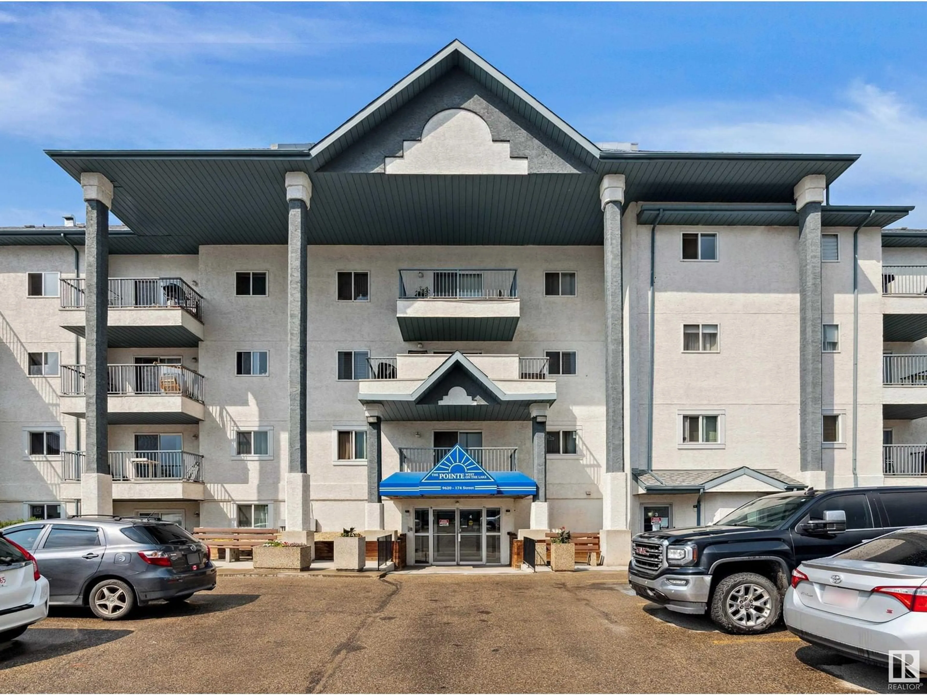 Indoor foyer for #221 - 9620 174 ST, Edmonton Alberta T5T6B9