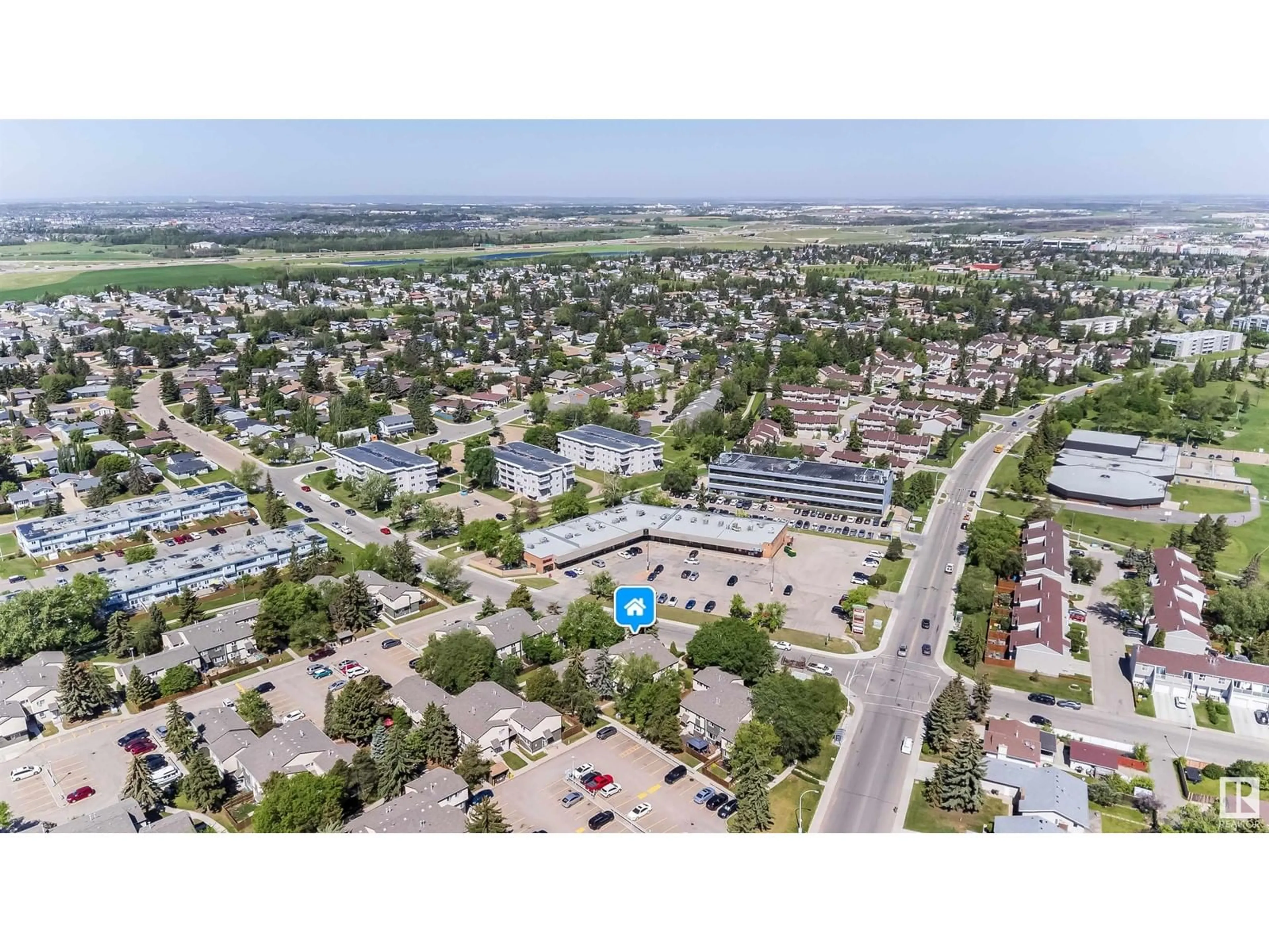 A pic from outside/outdoor area/front of a property/back of a property/a pic from drone, street for 52 BELMEAD GARDENS GD, Edmonton Alberta T5T1J1