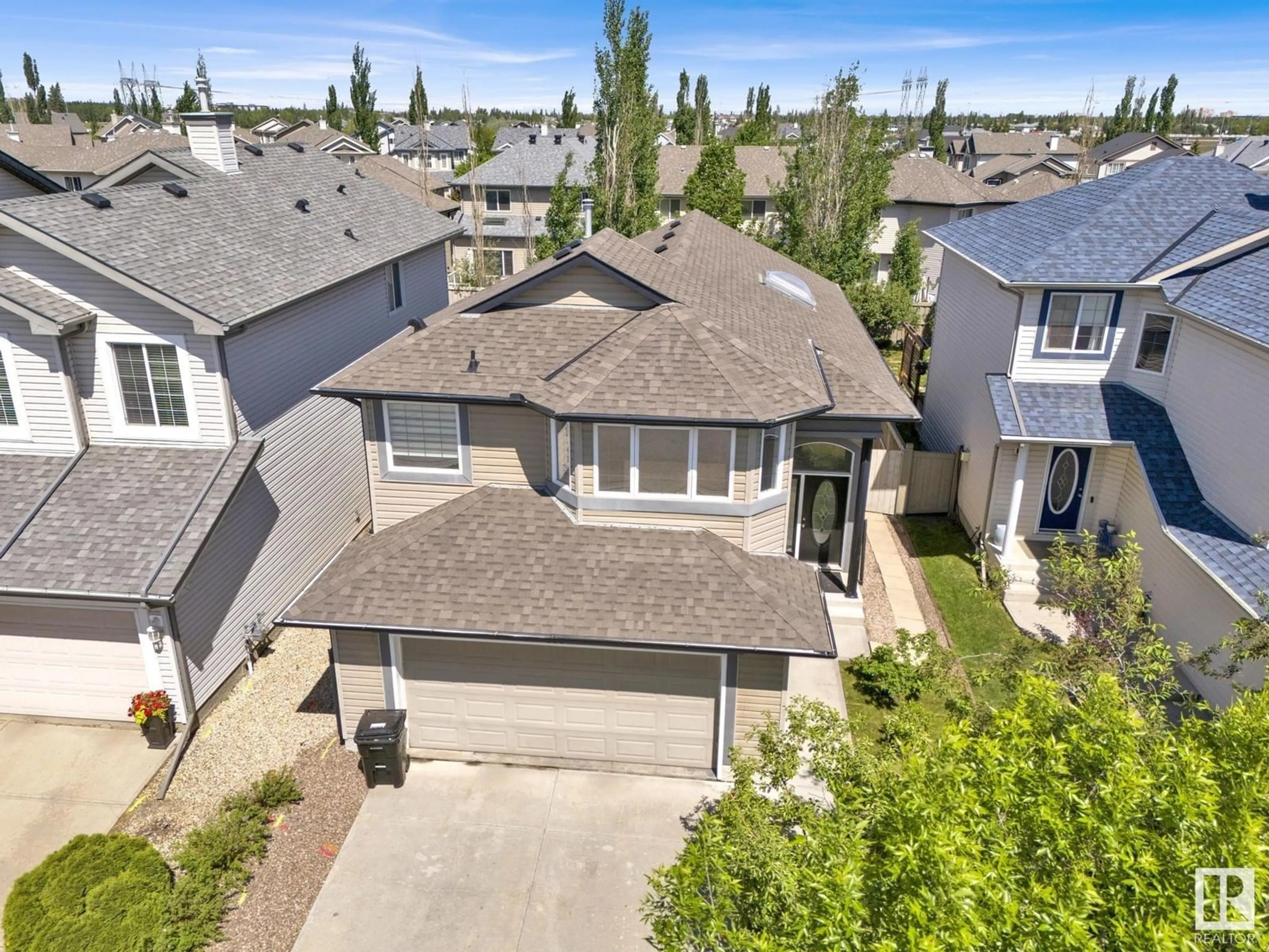 A pic from outside/outdoor area/front of a property/back of a property/a pic from drone, street for 350 MACEWAN RD, Edmonton Alberta T6W1V5