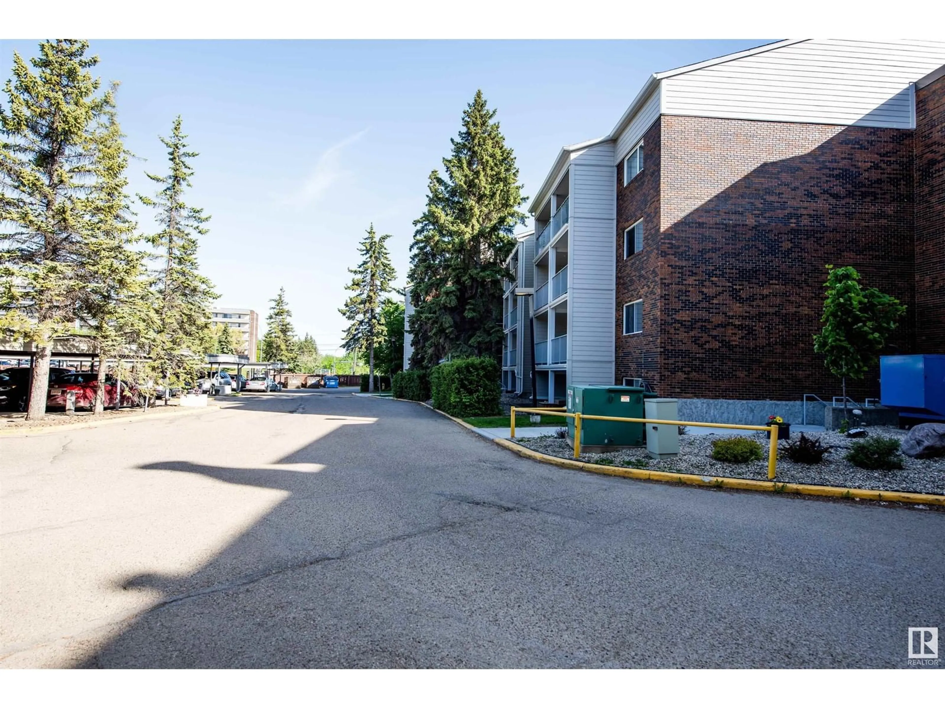 Patio, unknown for #212 - 4404 122 ST NW, Edmonton Alberta T6J4A9