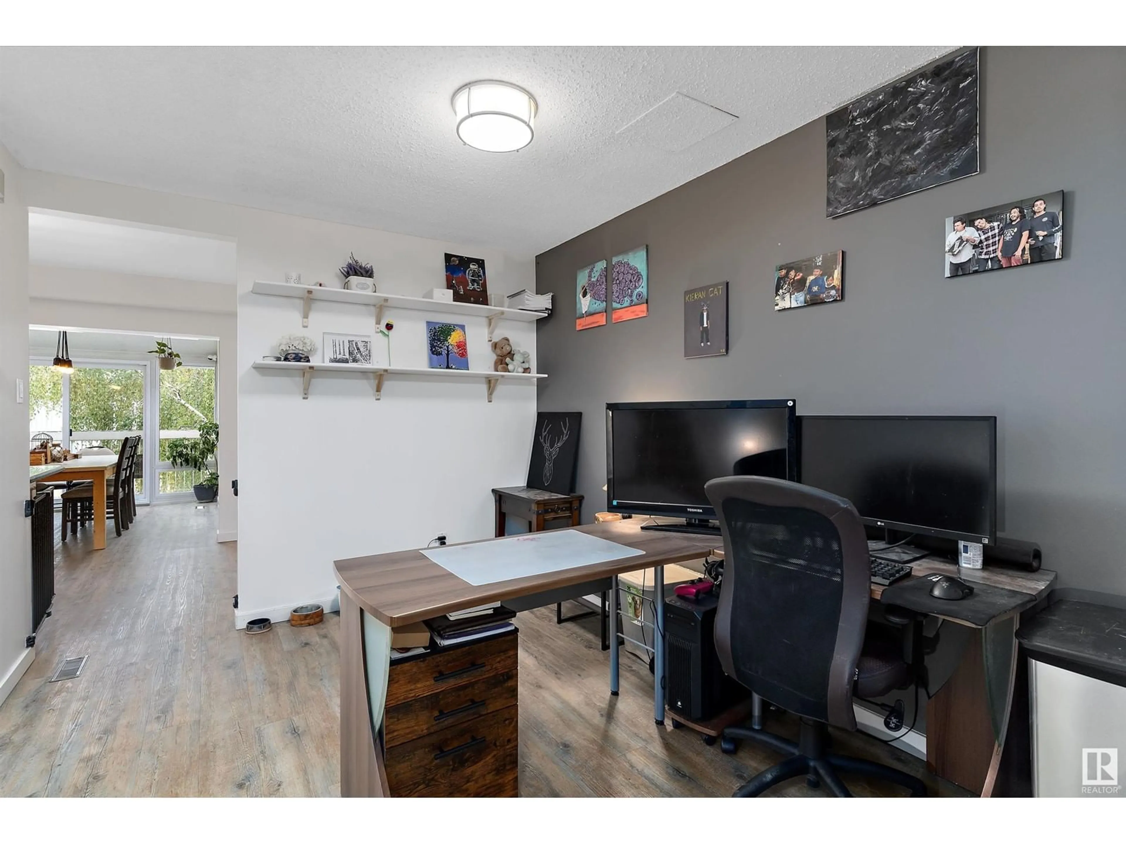 A pic of a room for 3016 108 ST, Edmonton Alberta T6J3S6
