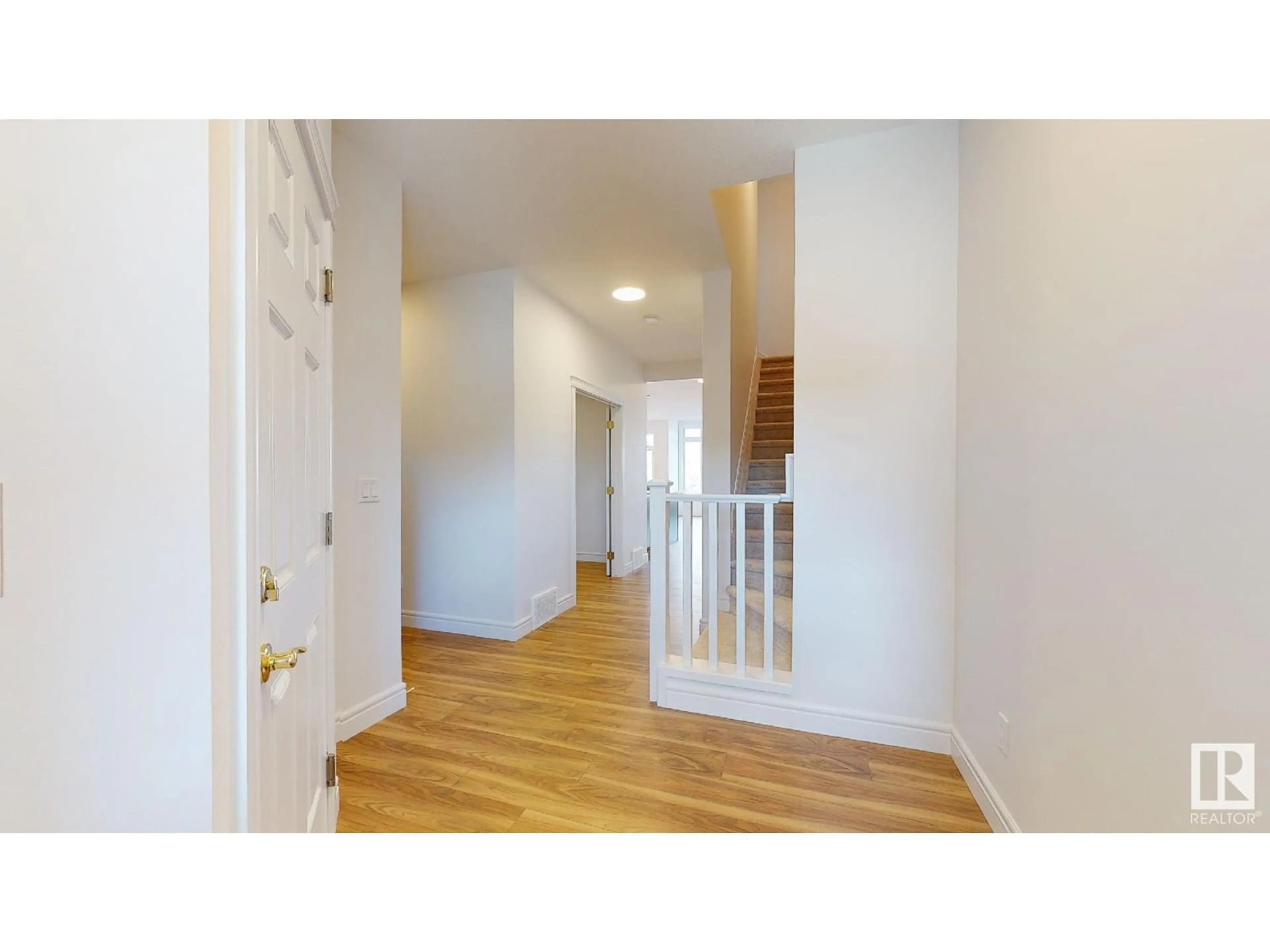 Indoor entryway for SW - 1096 CHRISTIE VISTA VS, Edmonton Alberta T6W4W9