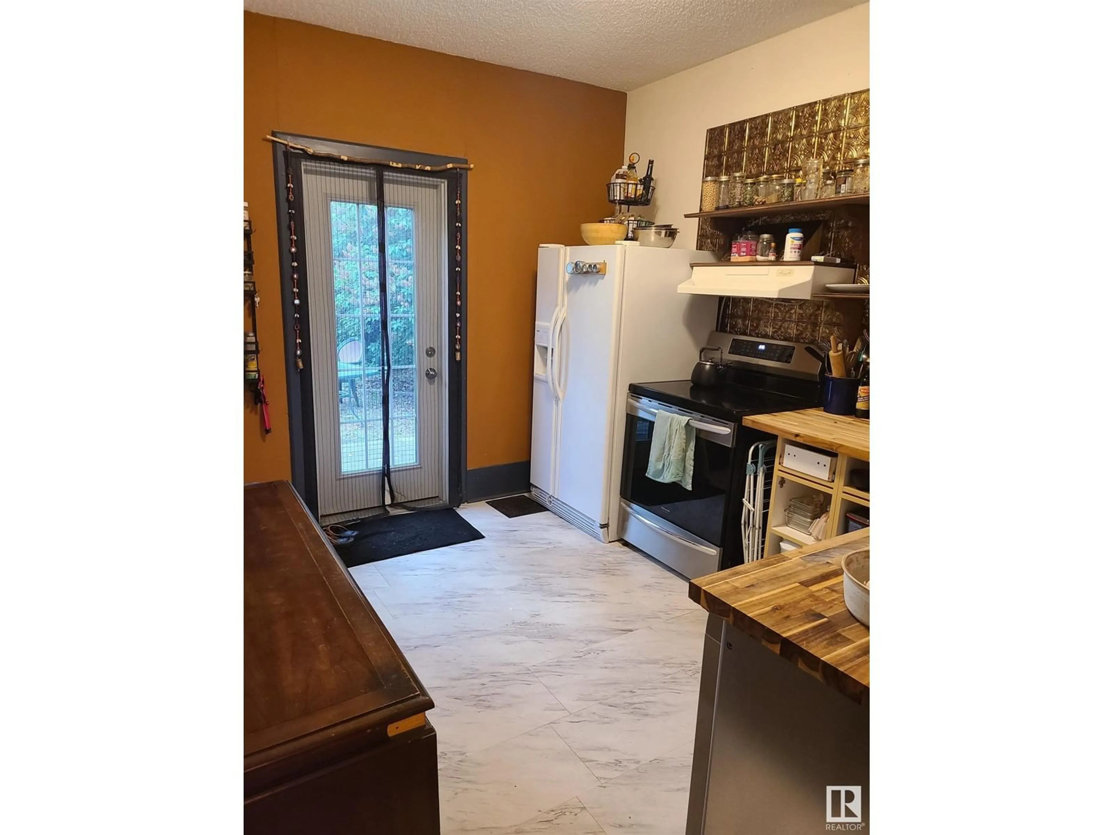 Unknown for NW - 11512 122 ST, Edmonton Alberta T5M0C1