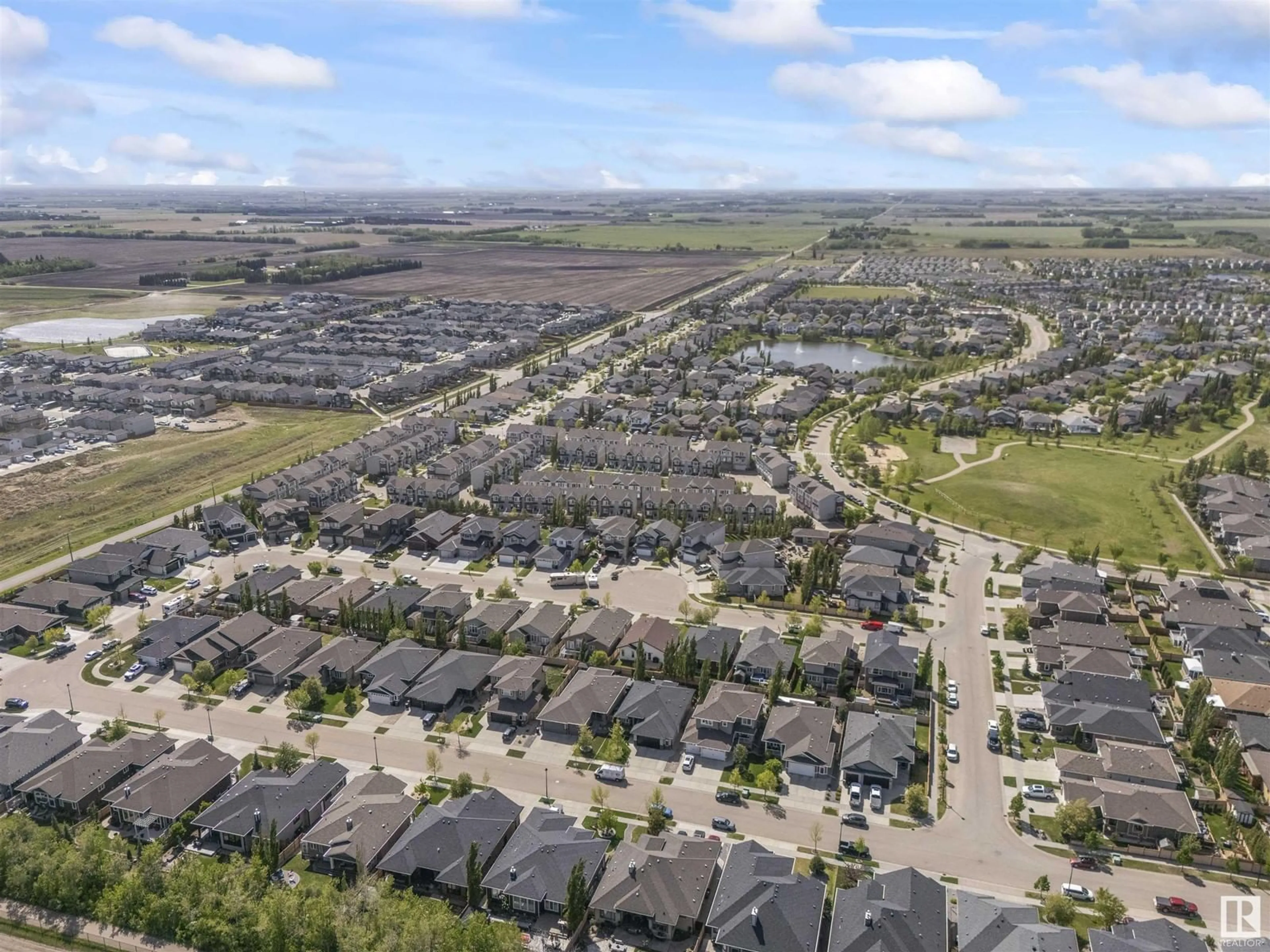 A pic from outside/outdoor area/front of a property/back of a property/a pic from drone, street for 18 WESTLIN DR, Leduc Alberta T9E0N6