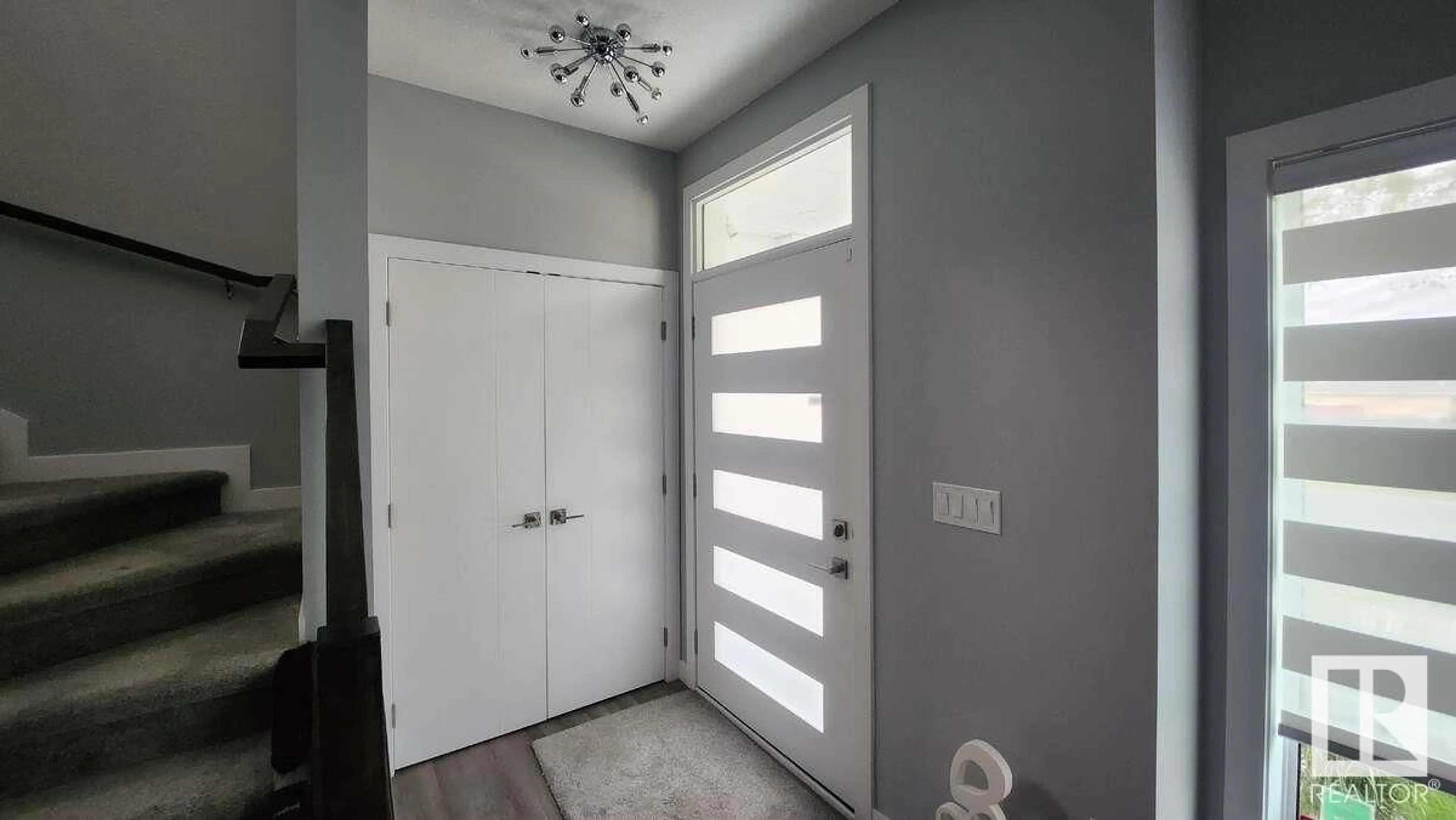 Indoor entryway for NW - 13026 120 ST, Edmonton Alberta T5E5N9