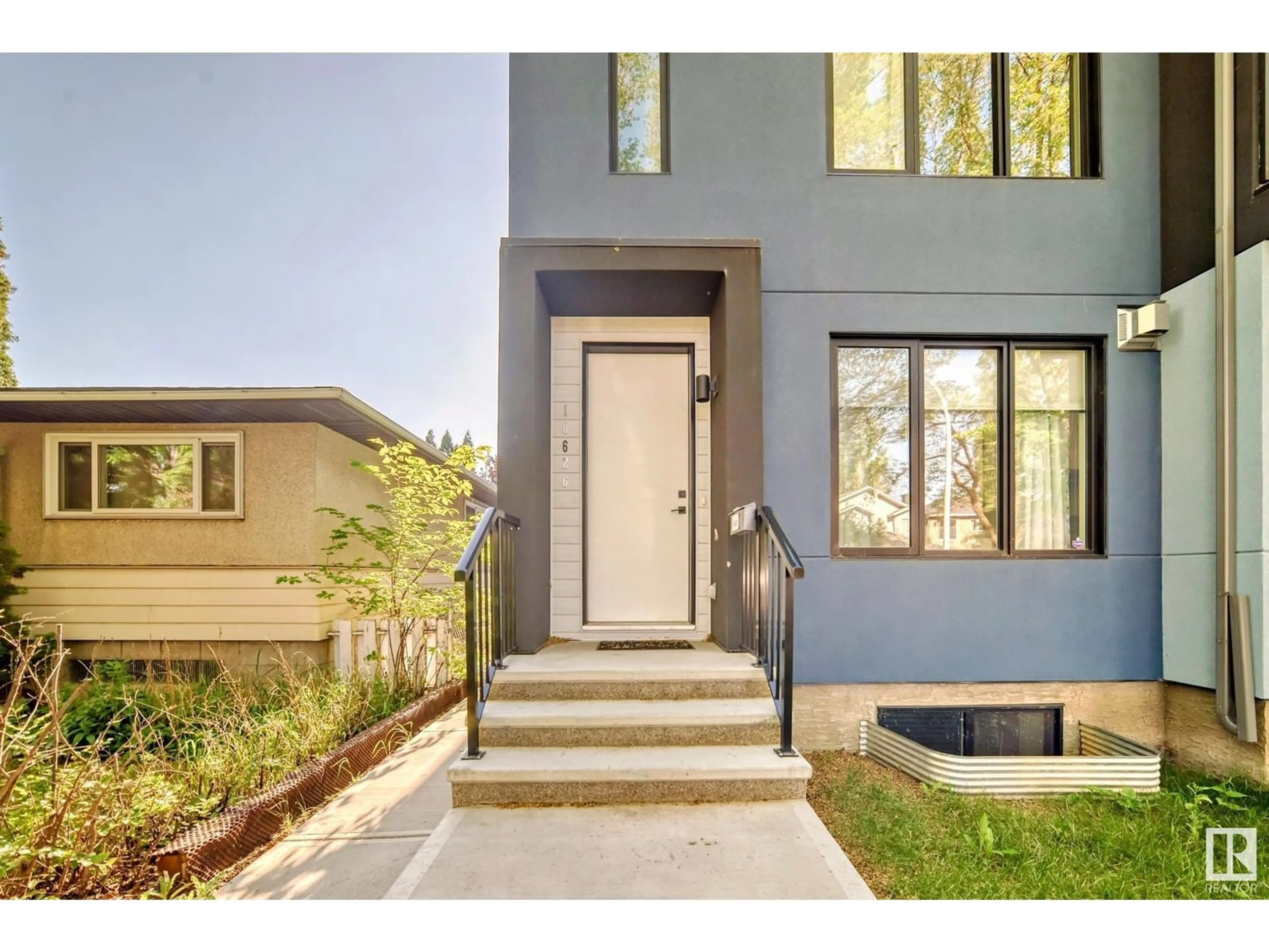 Unknown for NW - 10626 81 ST, Edmonton Alberta T6A3L4