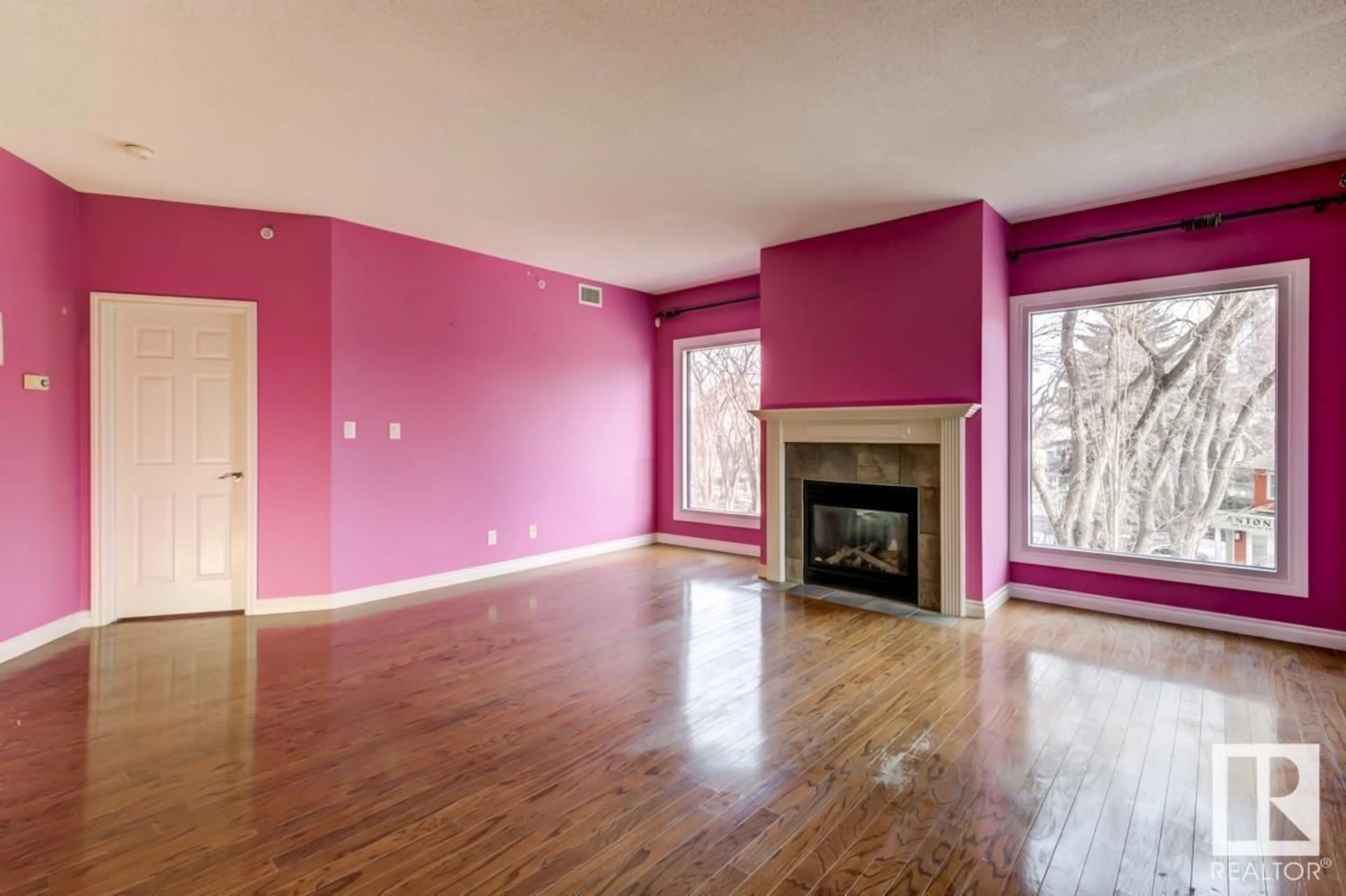 A pic of a room for #201 - 10108 125 ST, Edmonton Alberta T5N4B6