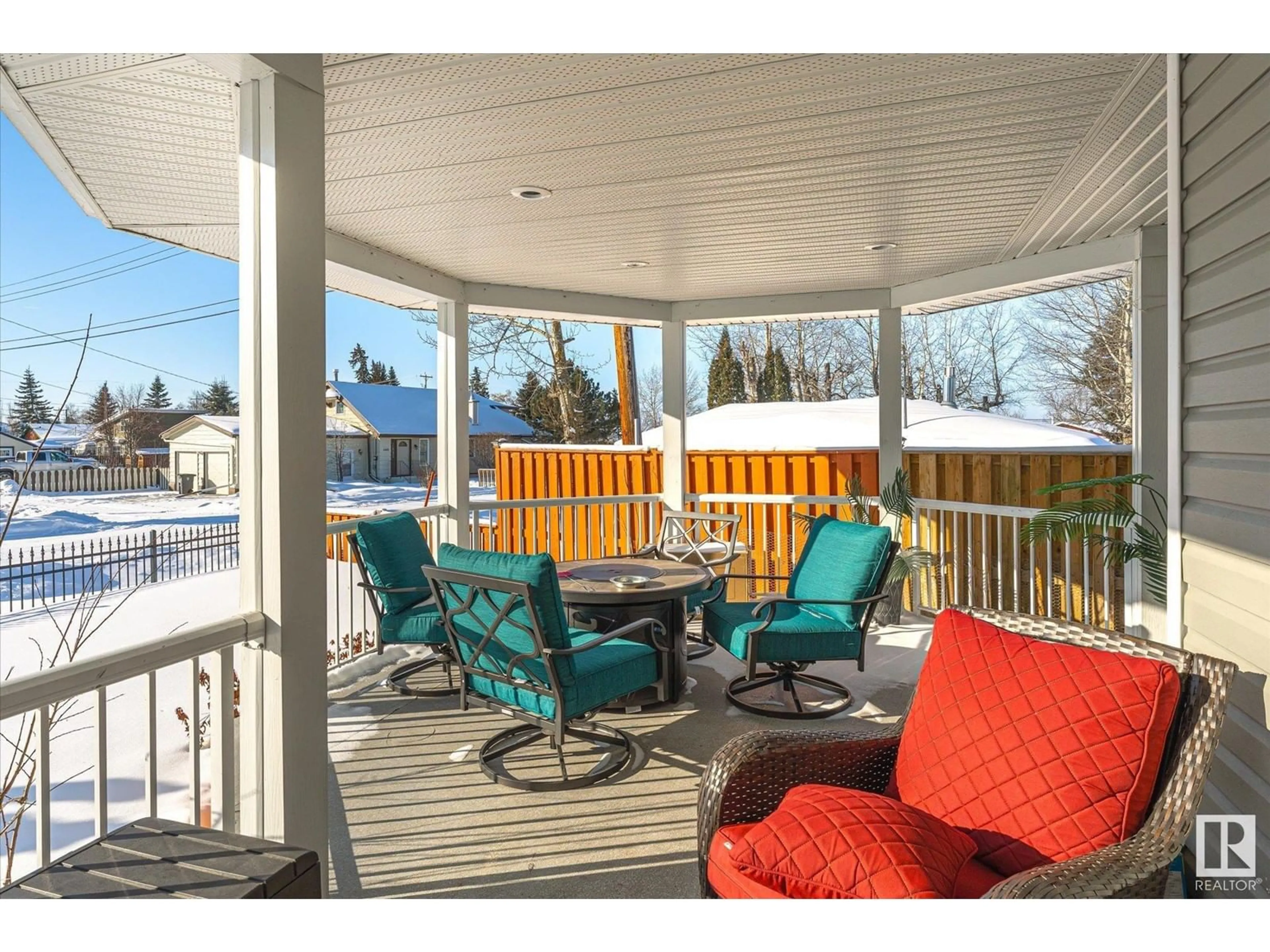 Patio, unknown for 4735 44 ST, Rural Lac Ste. Anne County Alberta T0E0A0