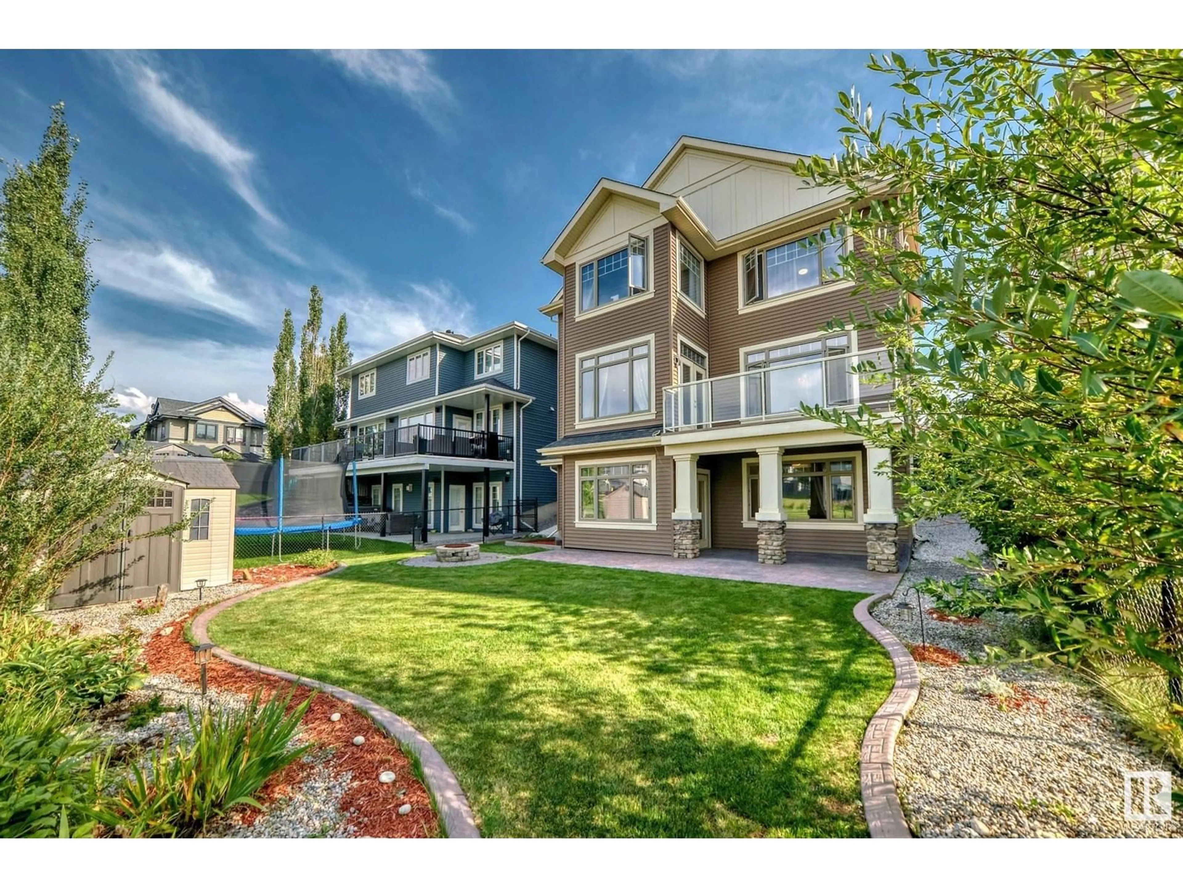 A pic from outside/outdoor area/front of a property/back of a property/a pic from drone, mountain view for 4306 WHITELAW WY, Edmonton Alberta T6W0P4
