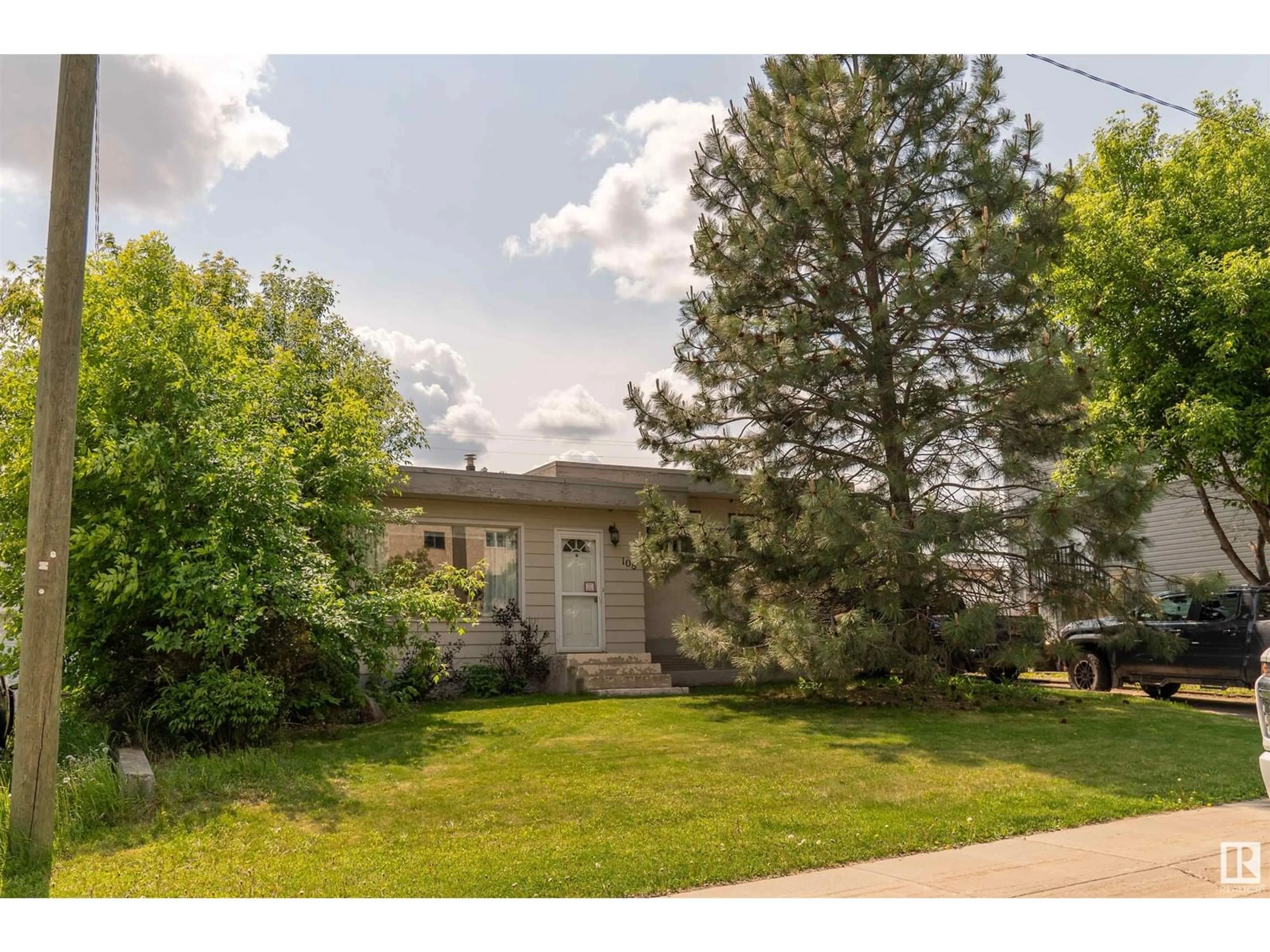 Unknown for 108 JESPERSEN AV, Spruce Grove Alberta T7X2H7