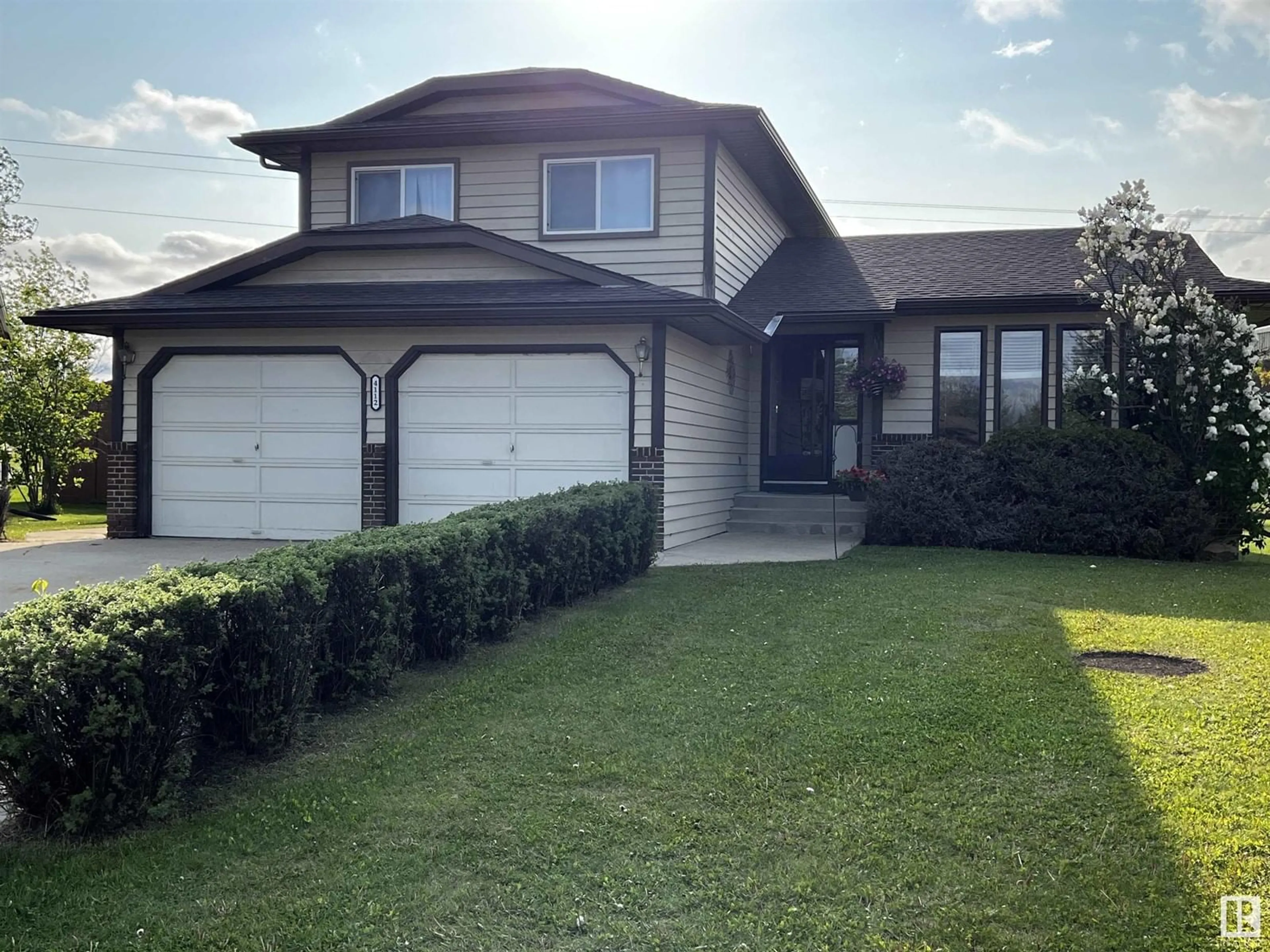Home with vinyl exterior material, street for 4112 49 AVE, Drayton Valley Alberta T7A1E6