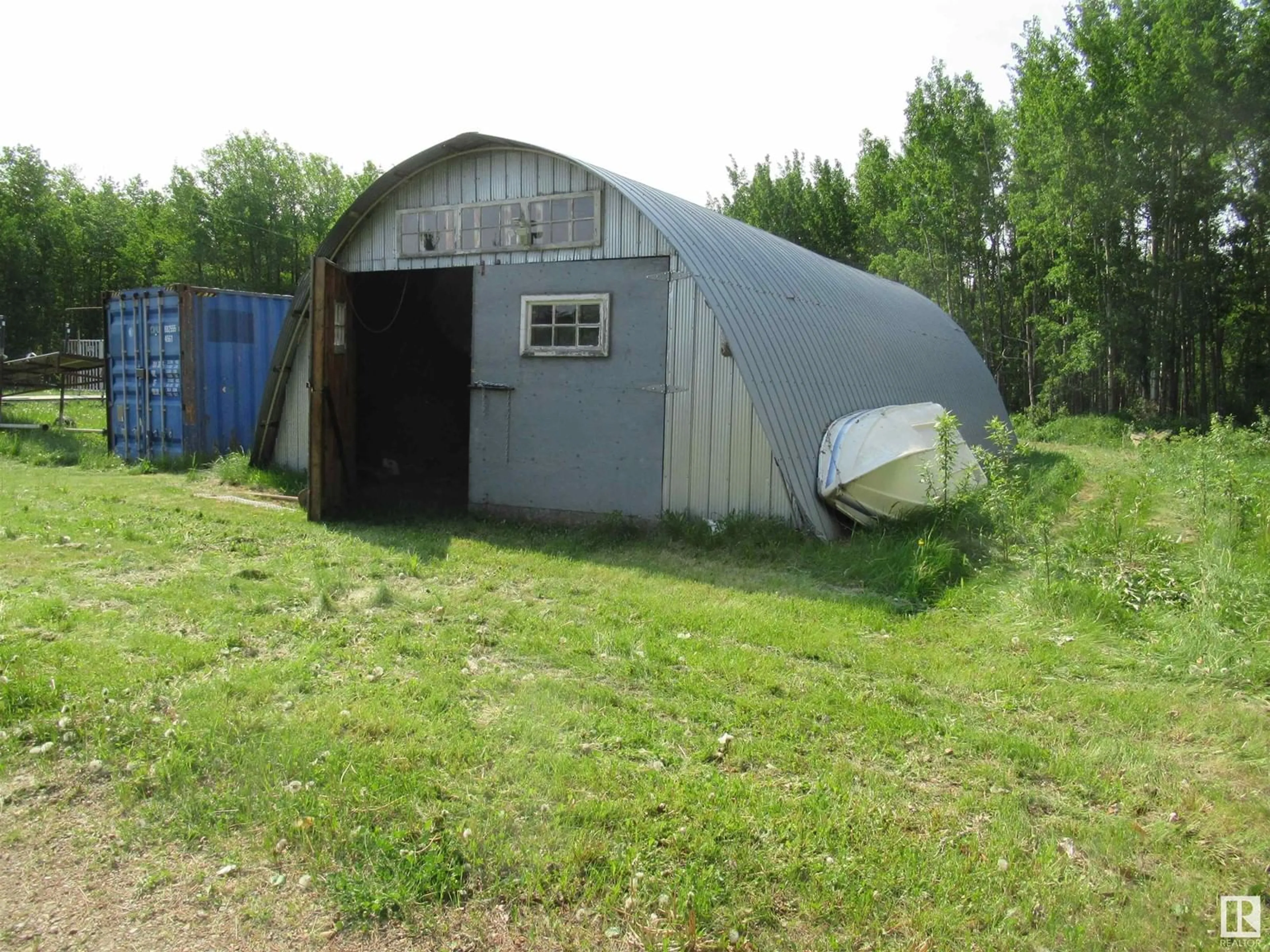 Shed for 3902 SCOTT AV, Rural Wetaskiwin County Alberta T0C2C0