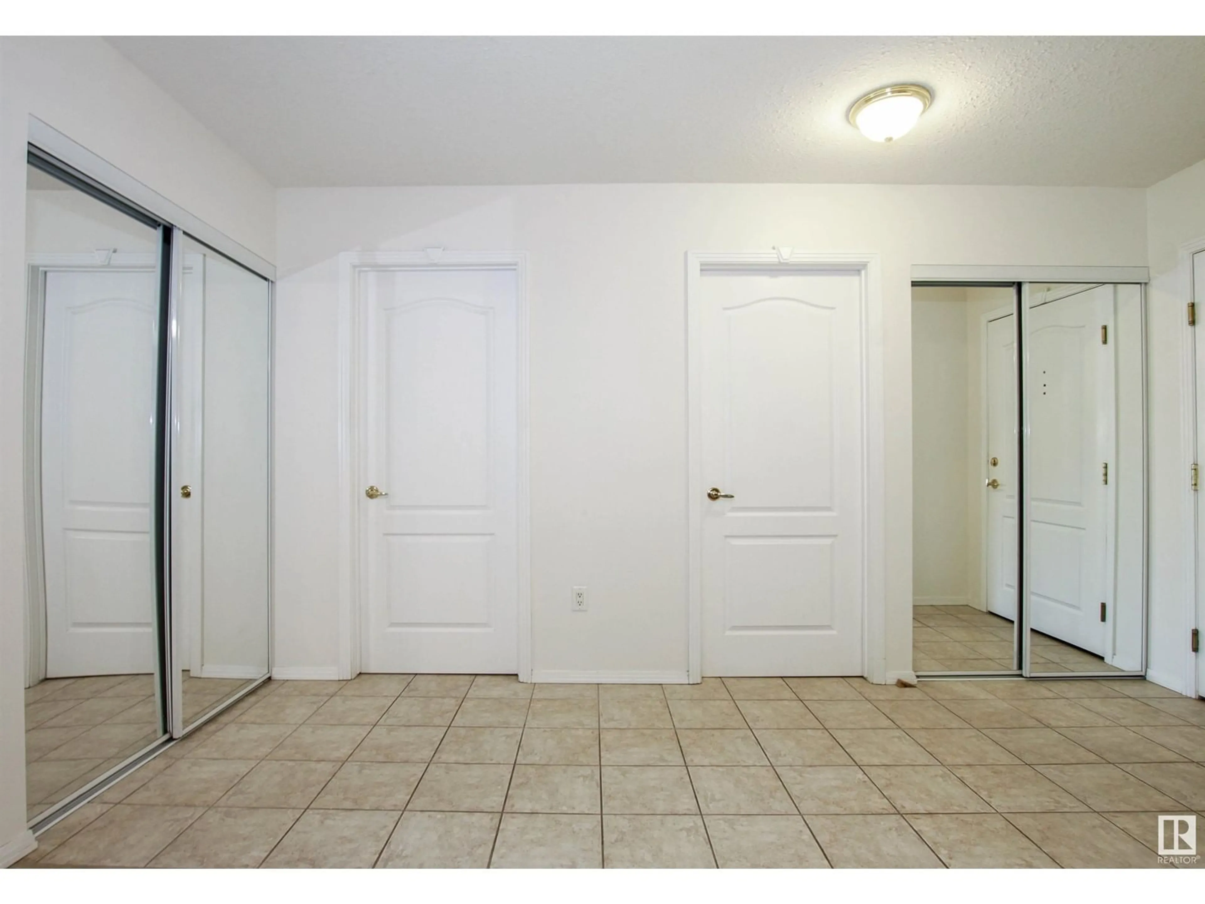 Unknown for #402 - 8912 156 ST, Edmonton Alberta T5R5Z2