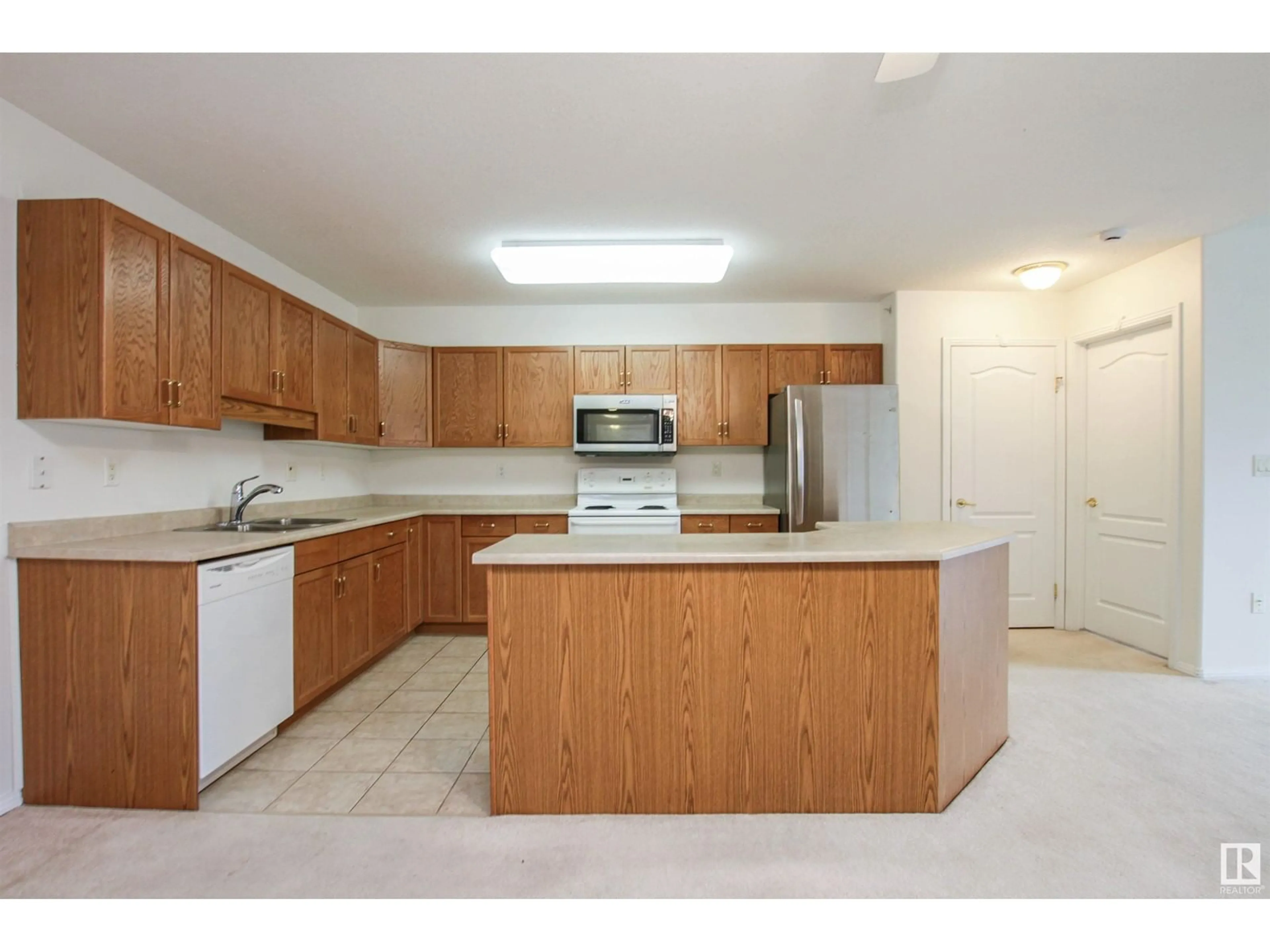 Standard kitchen, unknown for #402 - 8912 156 ST, Edmonton Alberta T5R5Z2