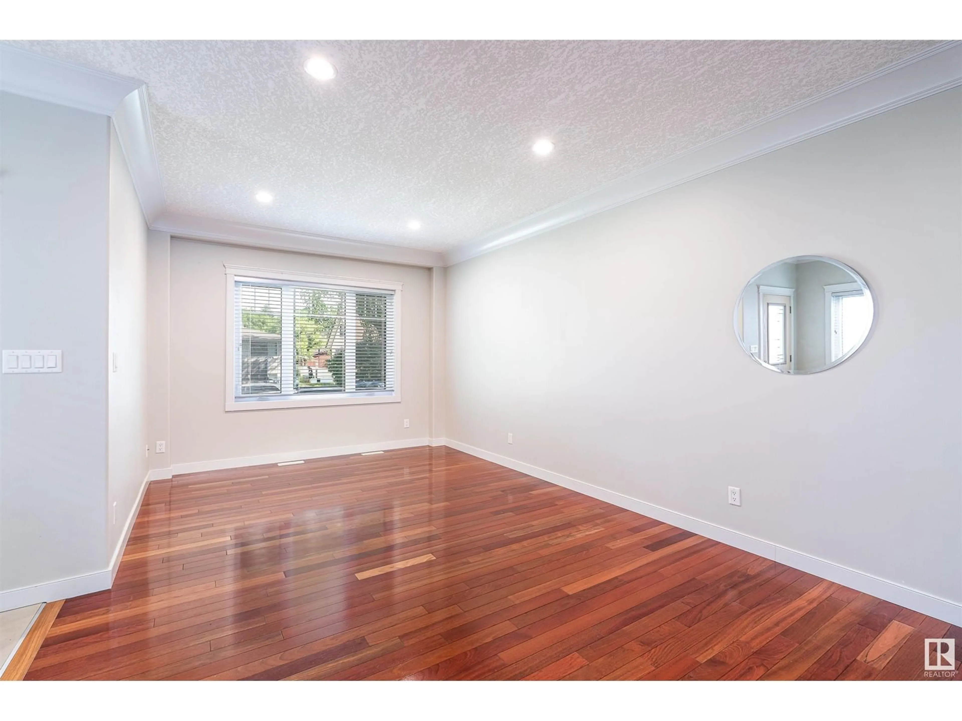 A pic of a room for 7949 79 AV, Edmonton Alberta T6C0P7